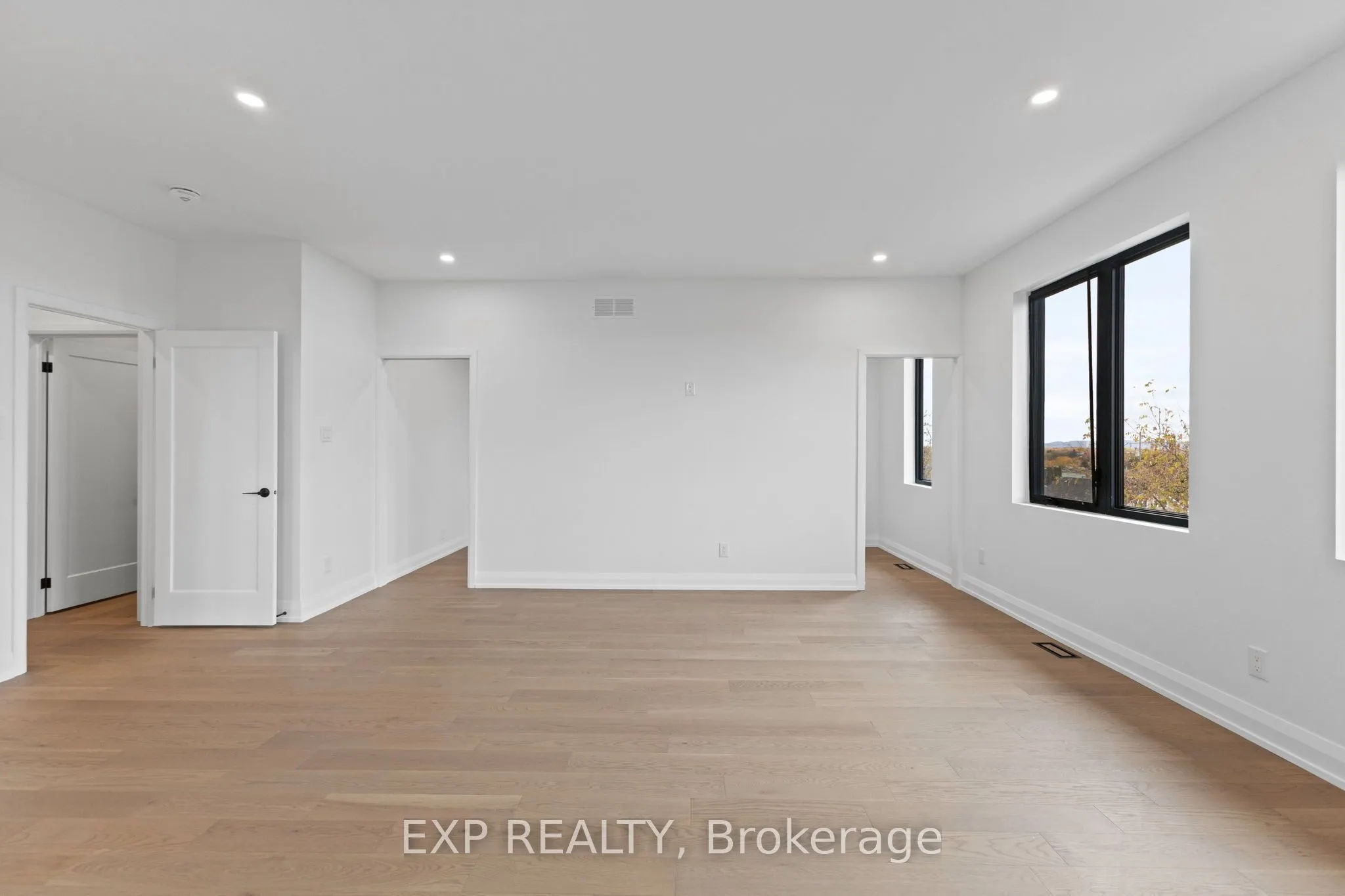 6819 Notre Dame Street