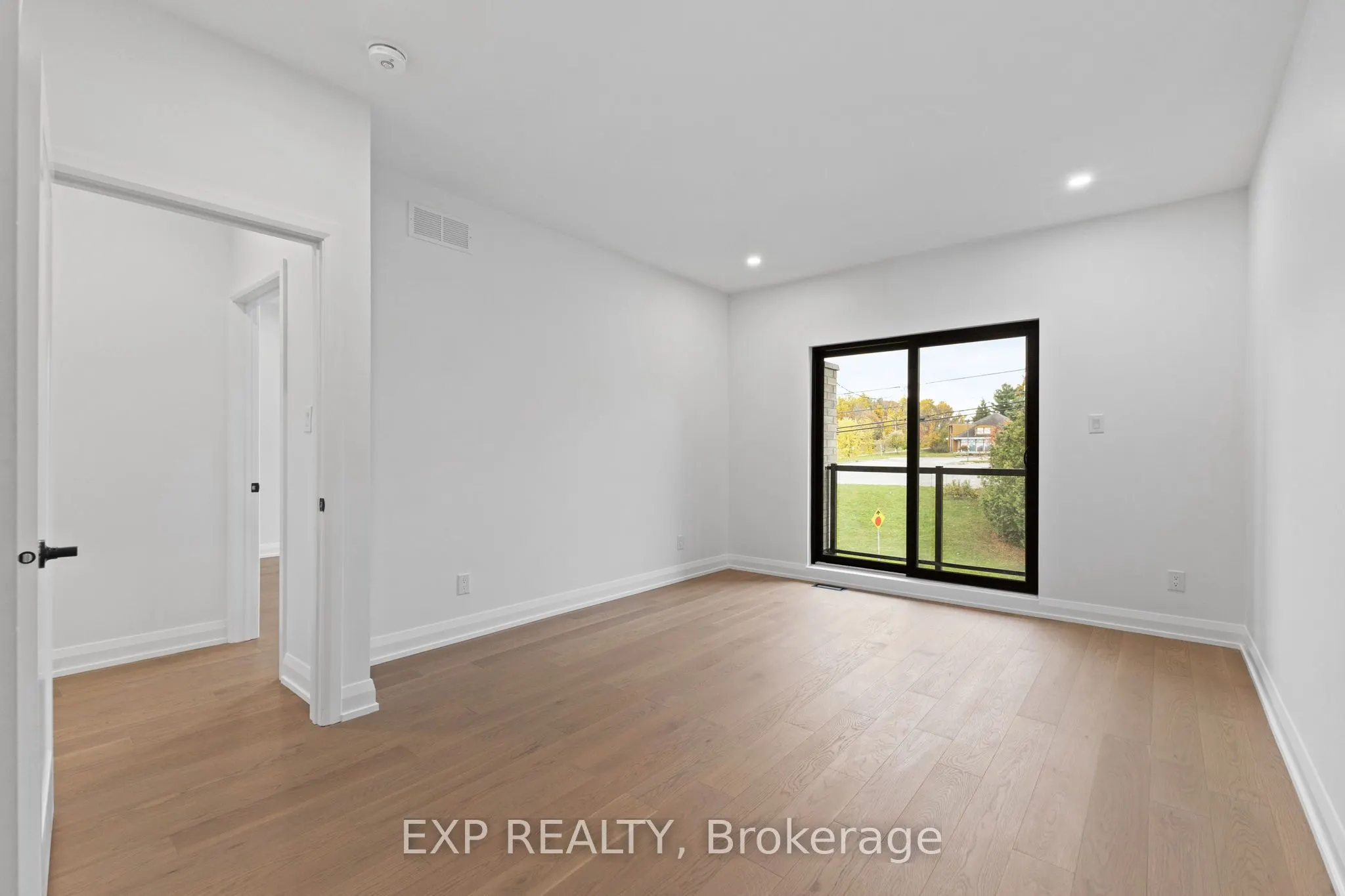 6819 Notre Dame Street