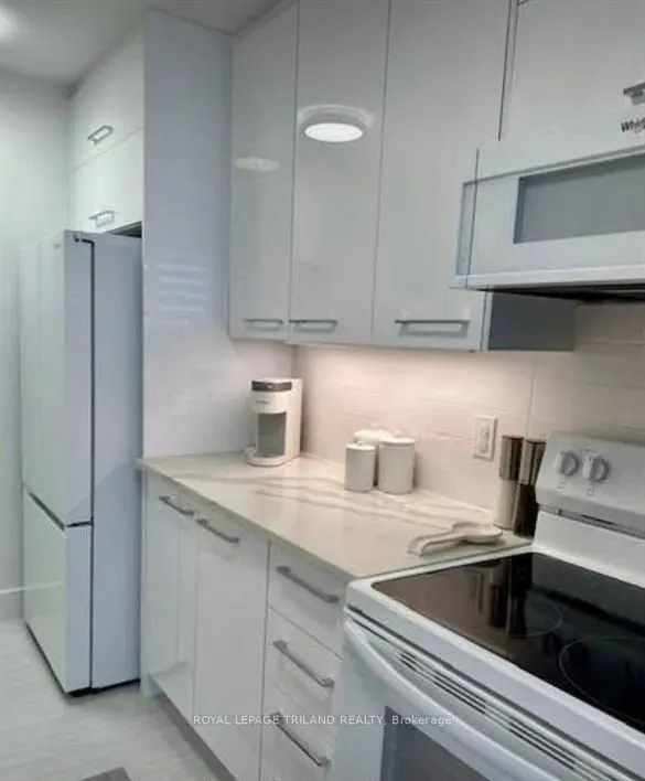 1103 Jalna Boulevard, #1204