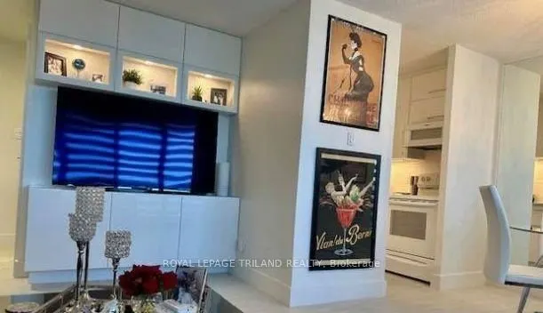 1103 Jalna Boulevard, #1204