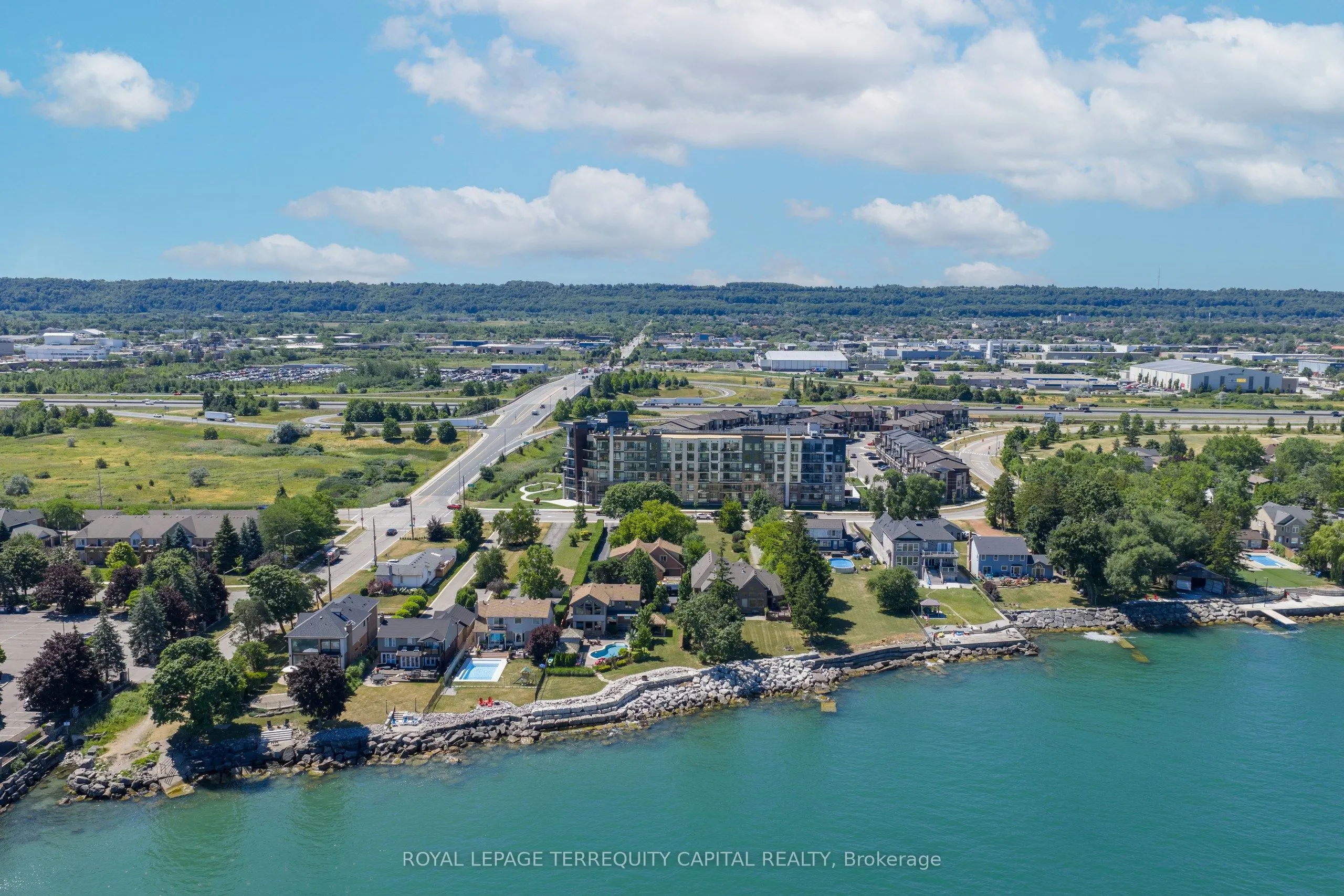 600 North Service Road, #313