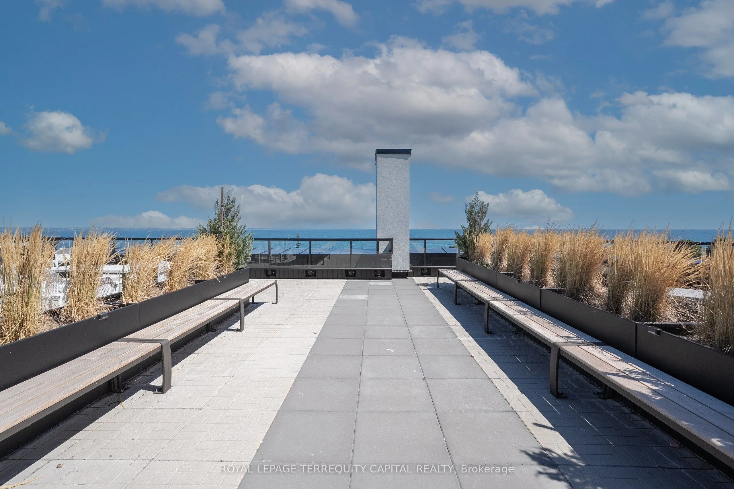 600 North Service Road, #313