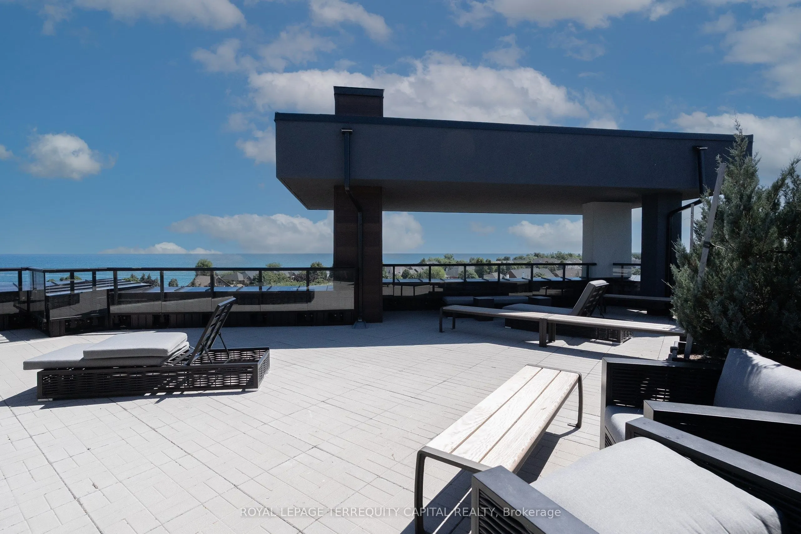 600 North Service Road, #313