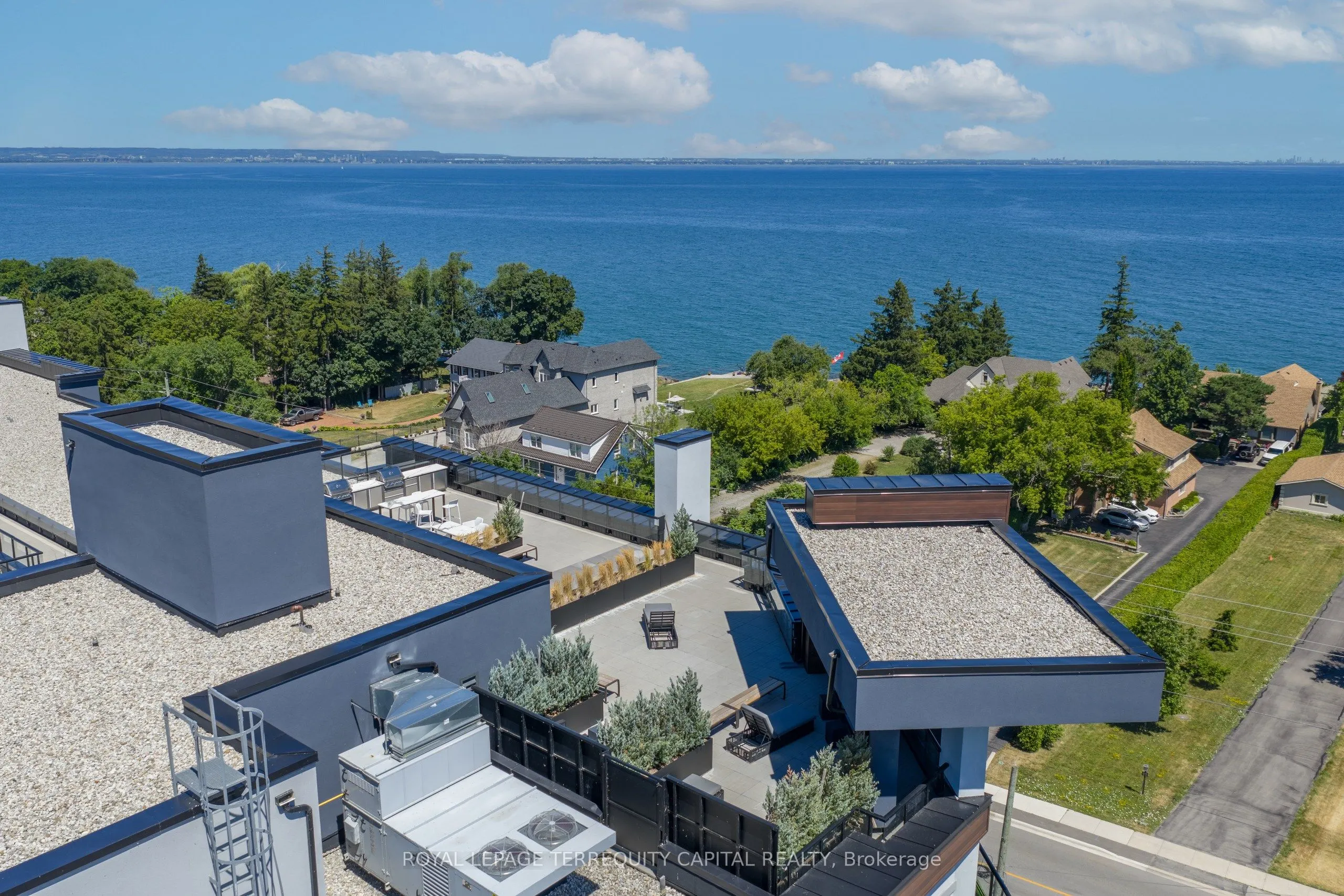 600 North Service Road, #313