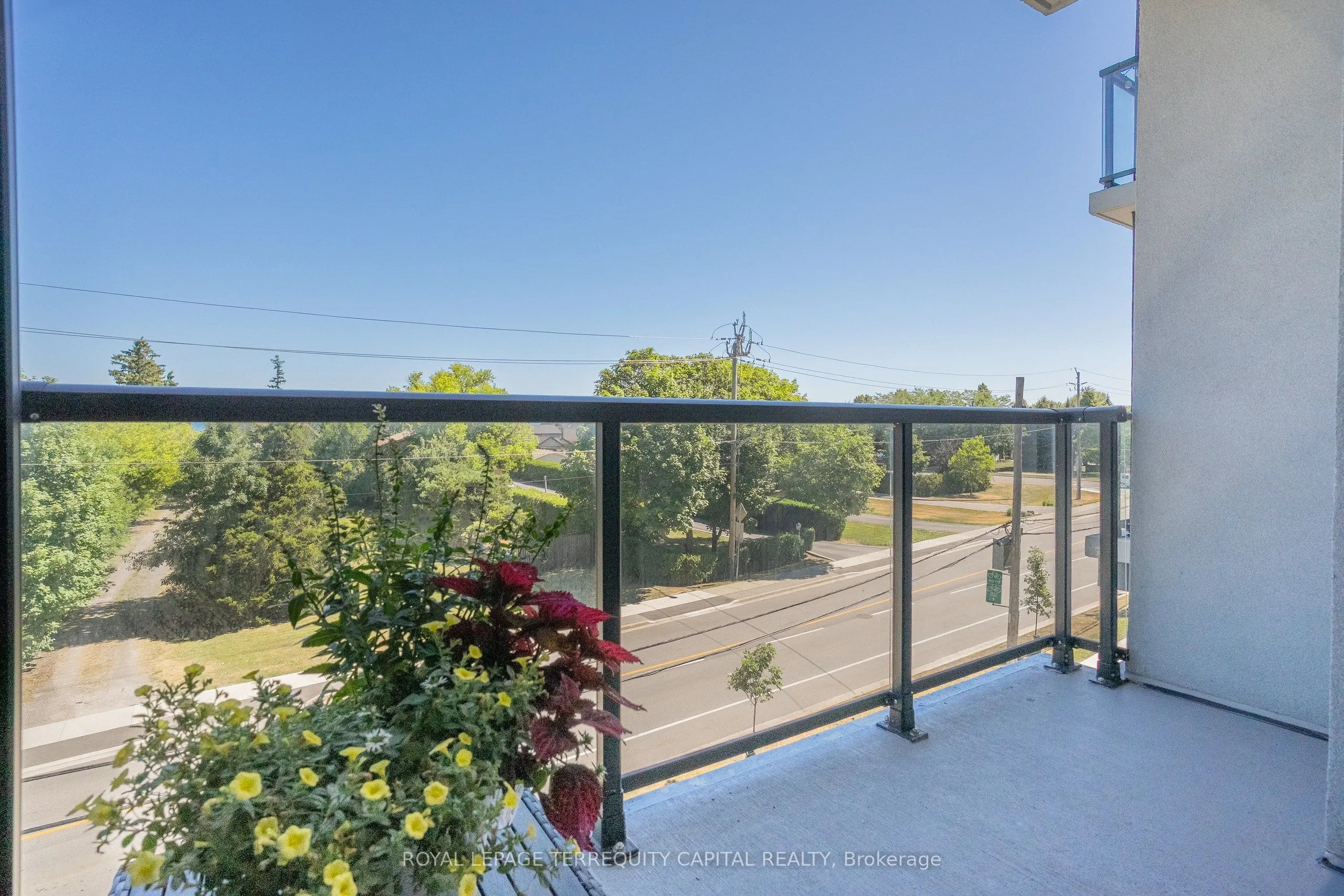 600 North Service Road, #313