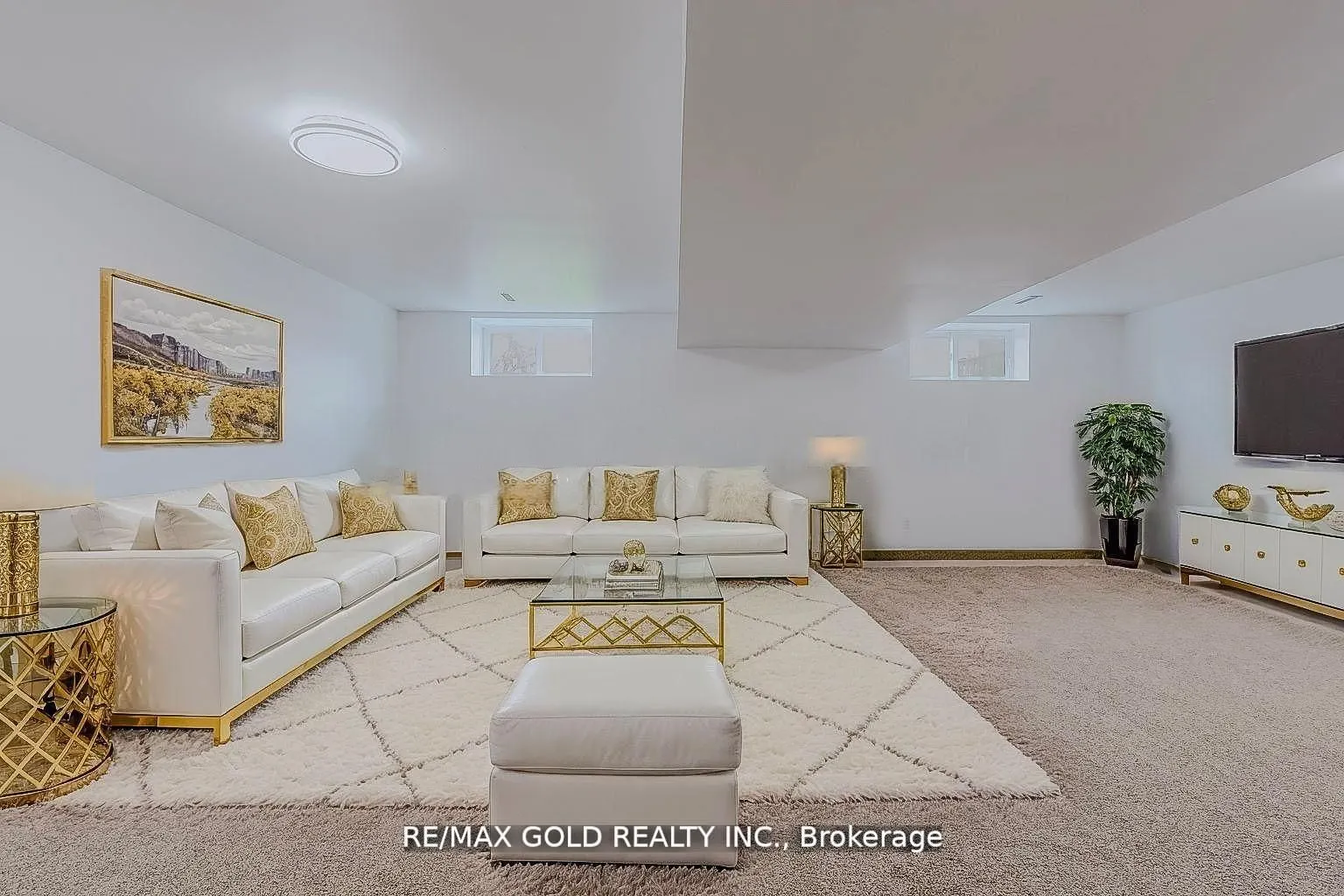 8163 Harvest Crescent