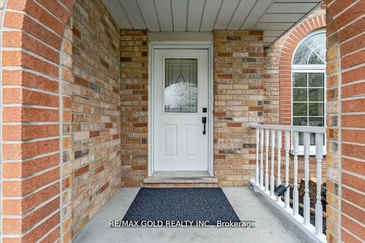 8163 Harvest Crescent