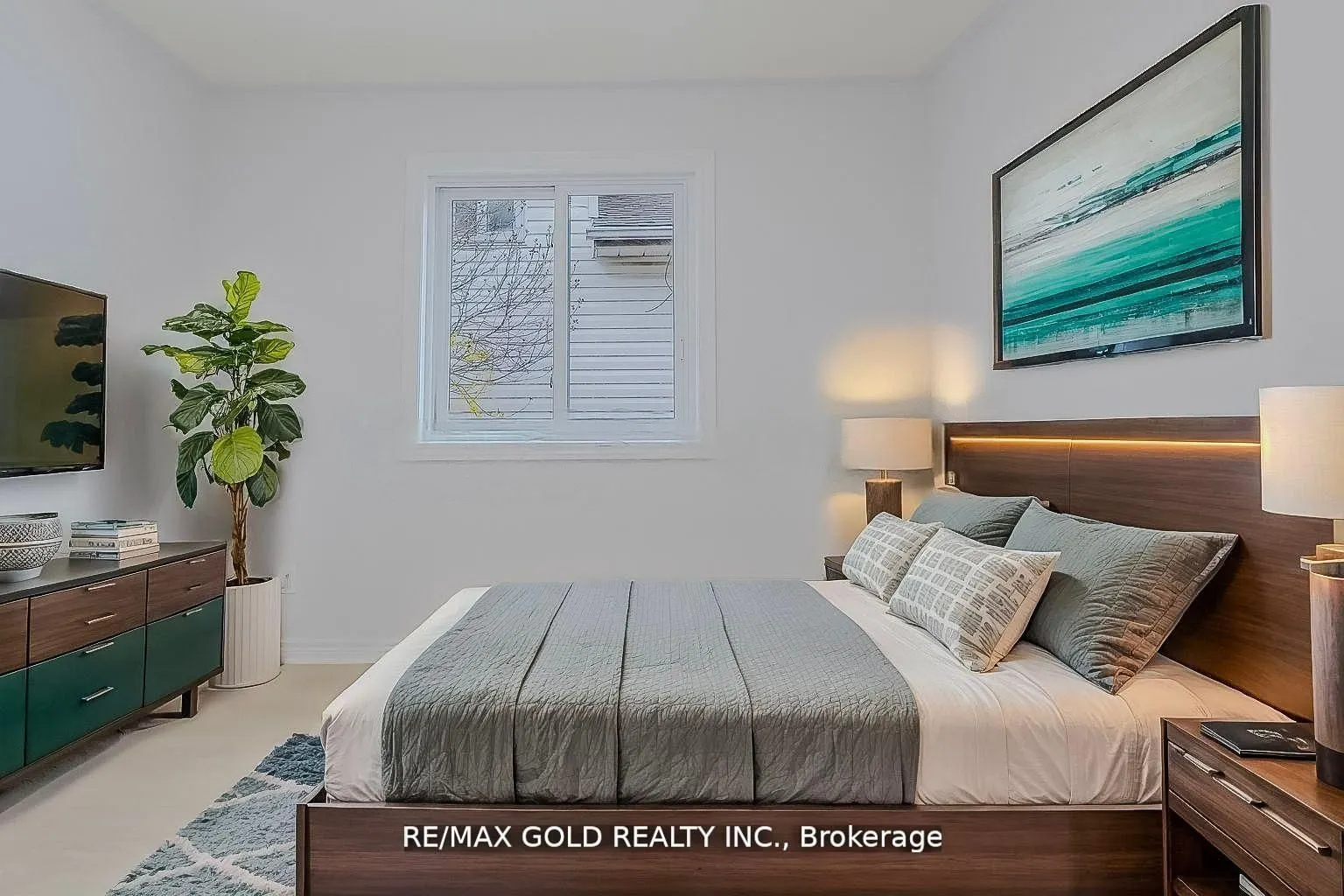 8163 Harvest Crescent