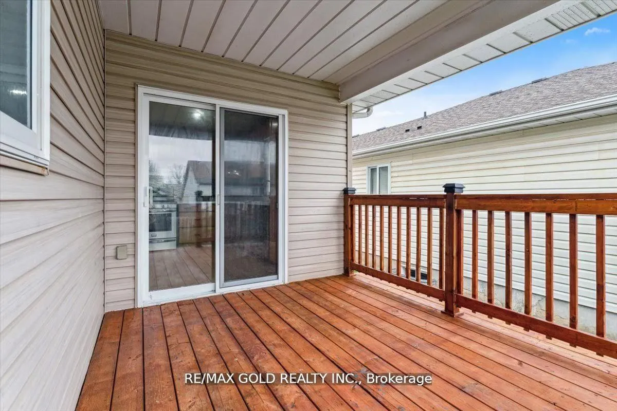 8163 Harvest Crescent