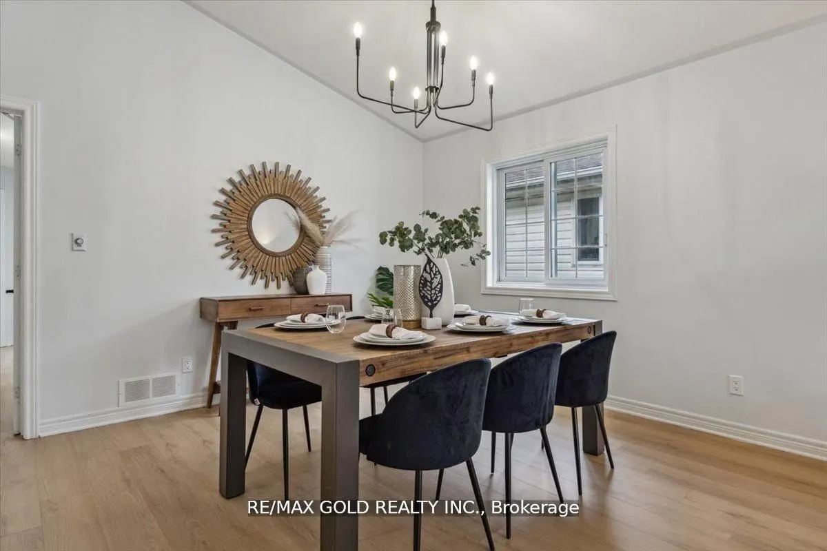 8163 Harvest Crescent