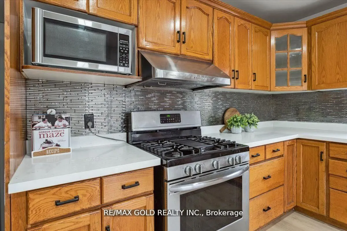 8163 Harvest Crescent