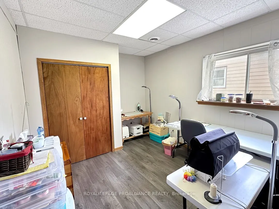 91 St Lawrence Street E