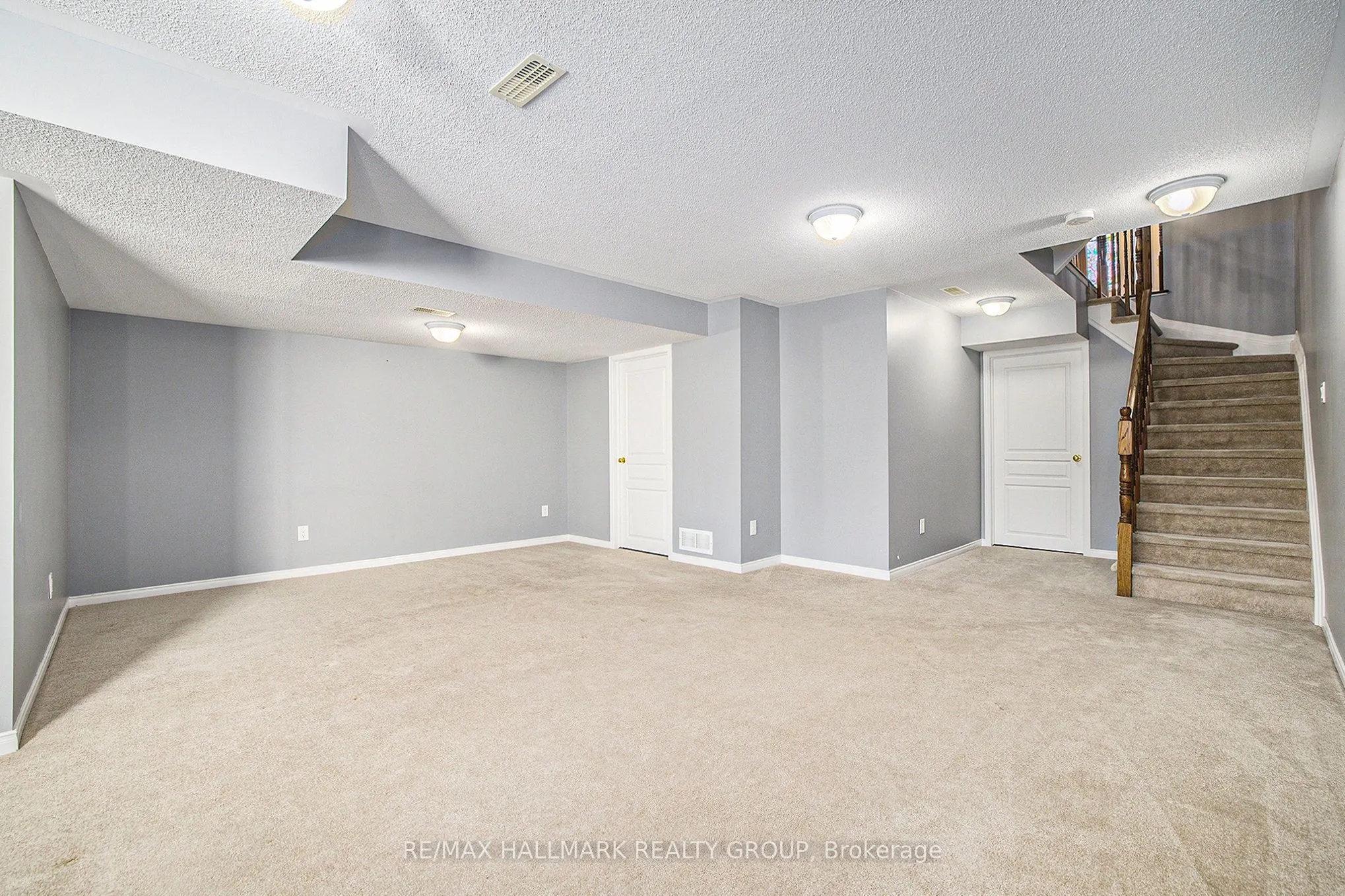 1487 Carronbridge Circle