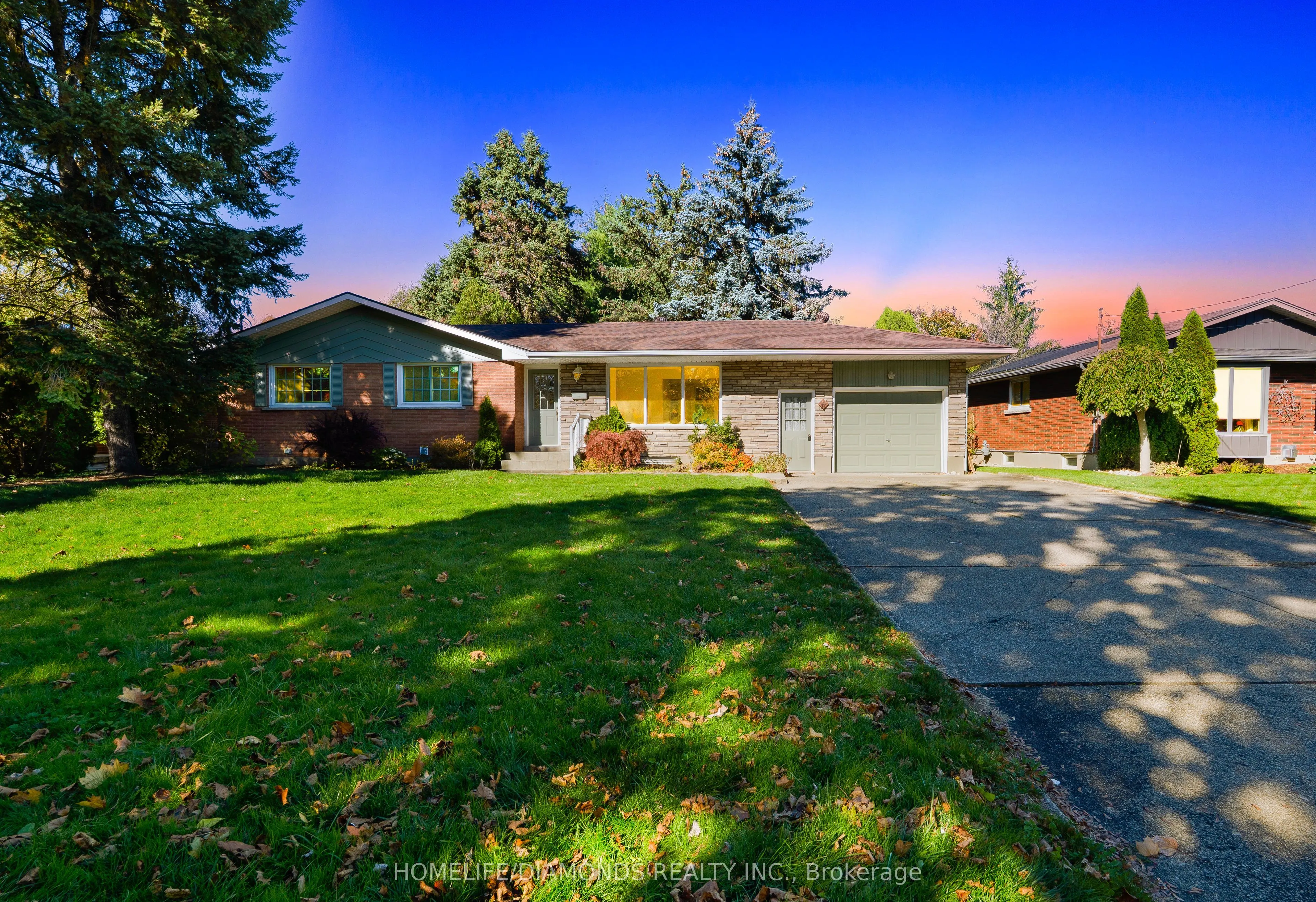 17 OLD COACH Road, #UPPER