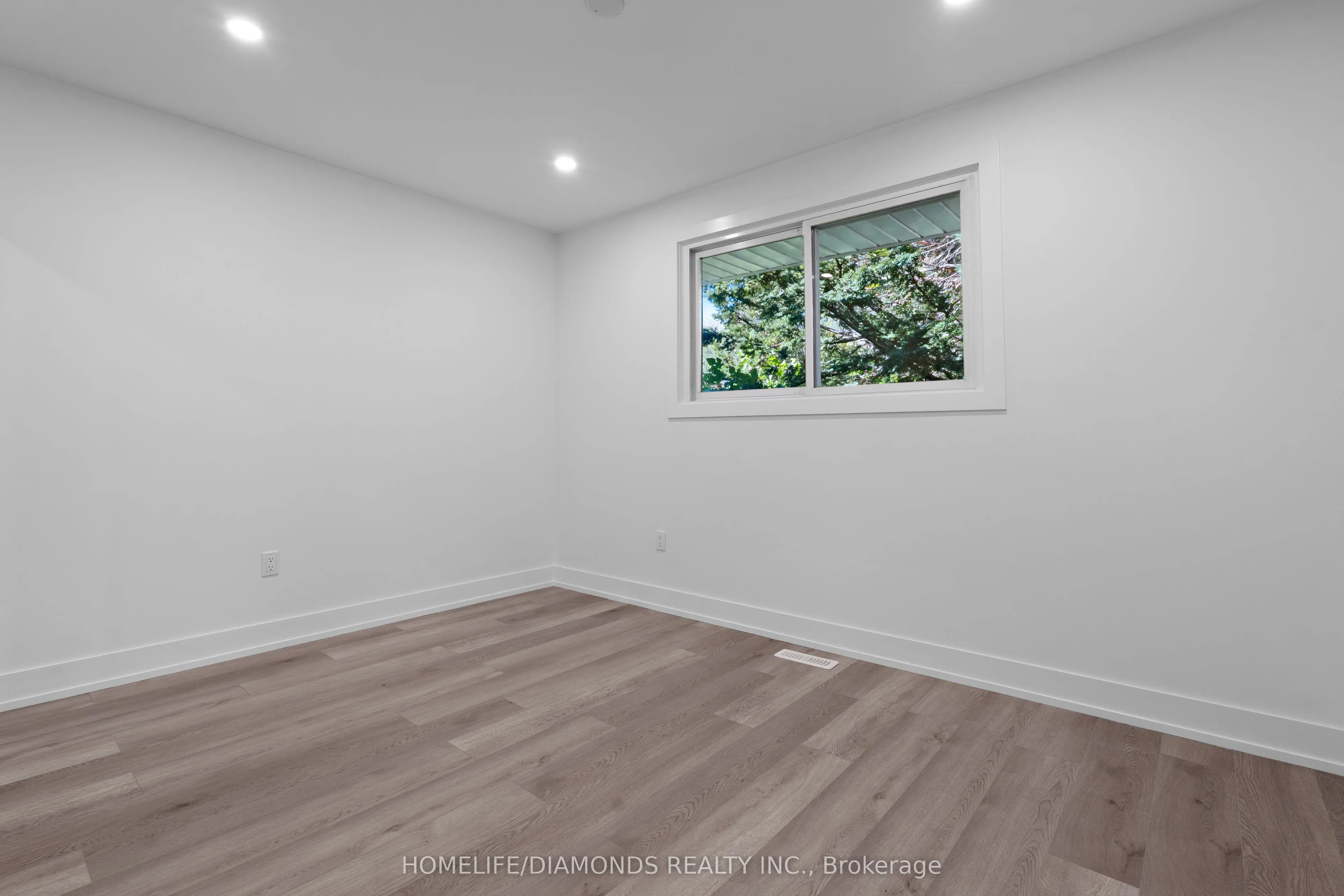 17 OLD COACH Road, #UPPER