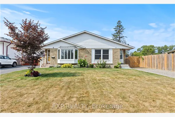 6 Mccordick Drive, #Upper