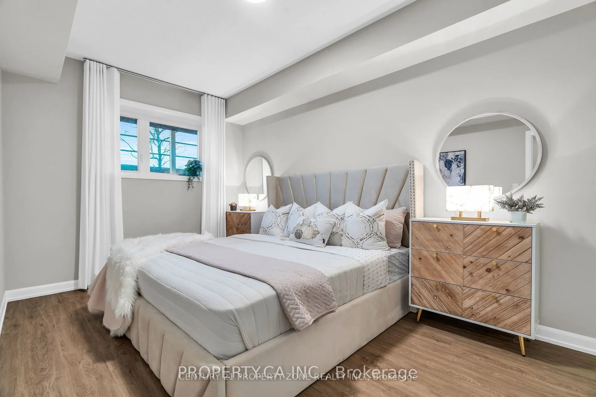 708 Woolwich Street, #101