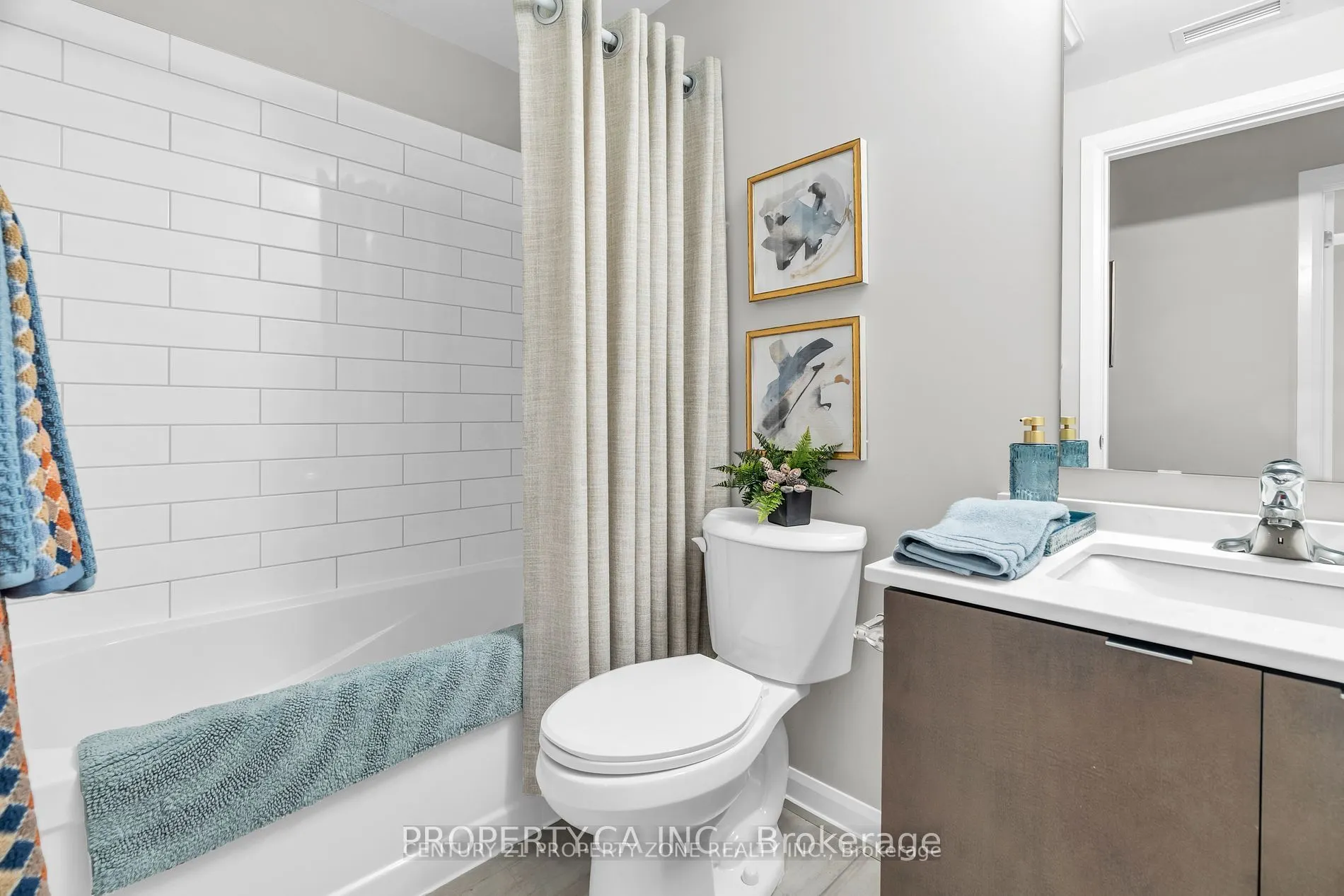 708 Woolwich Street, #101