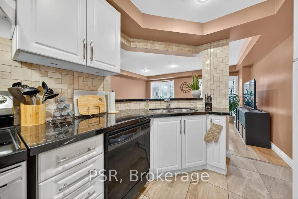 171 Highbury Drive, #28