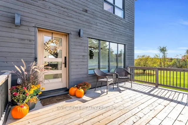 707585 County Rd 21 N