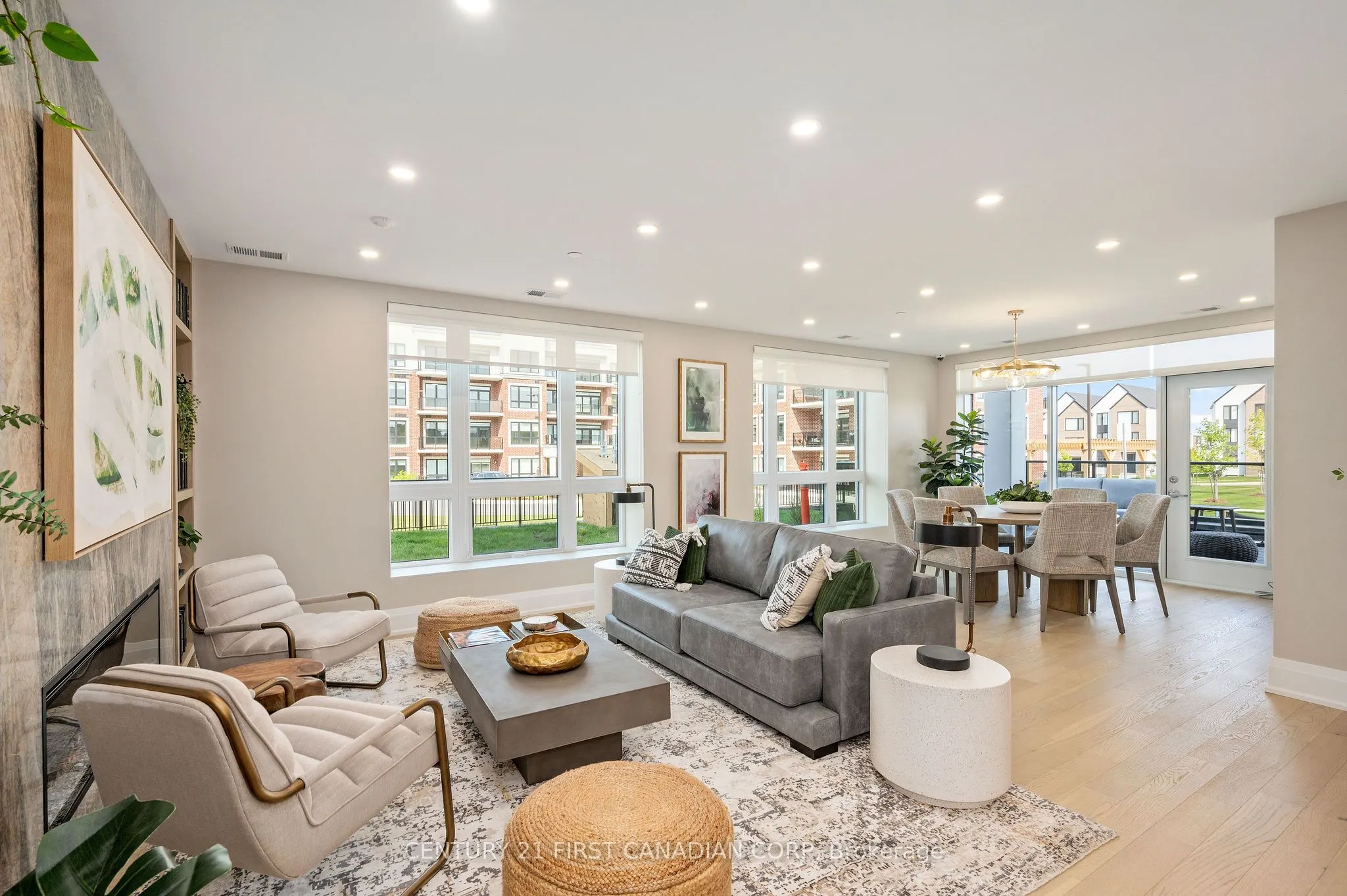 1560 Upper West Avenue, #402