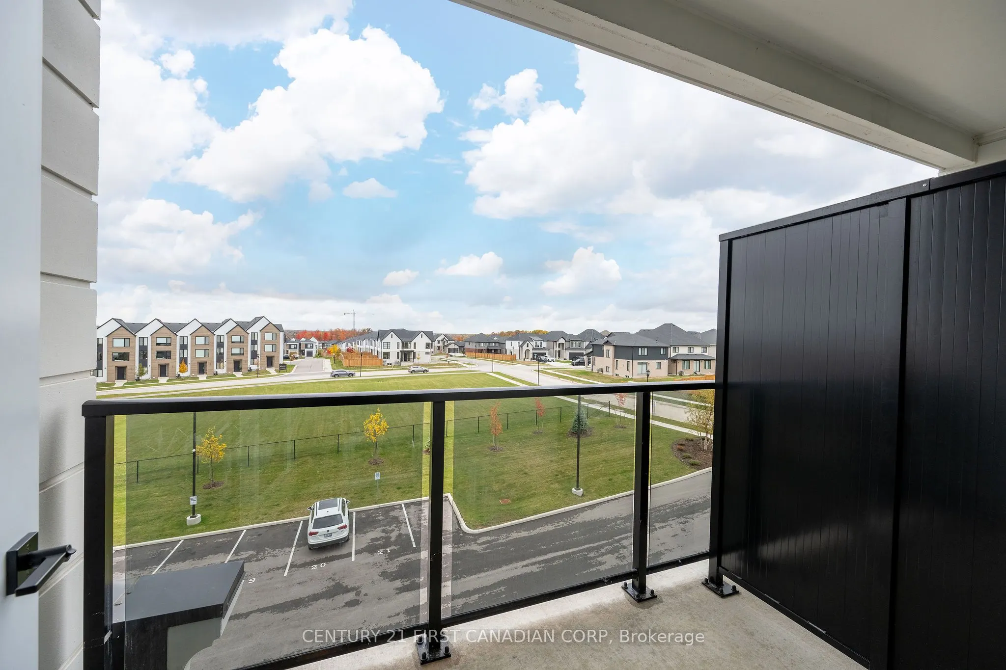 1560 Upper West Avenue, #402