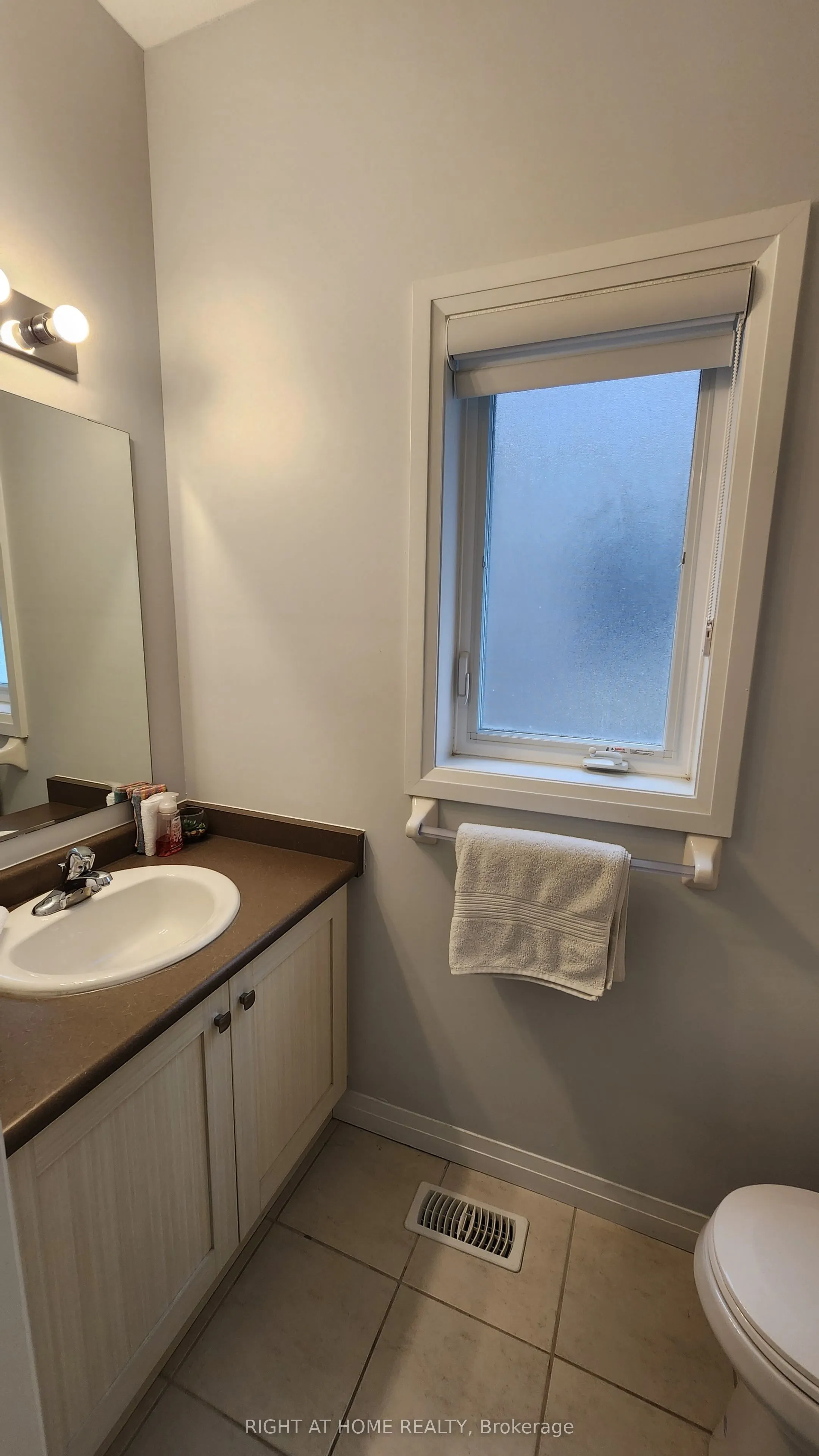 229 Tall Crass Crescent, #Main