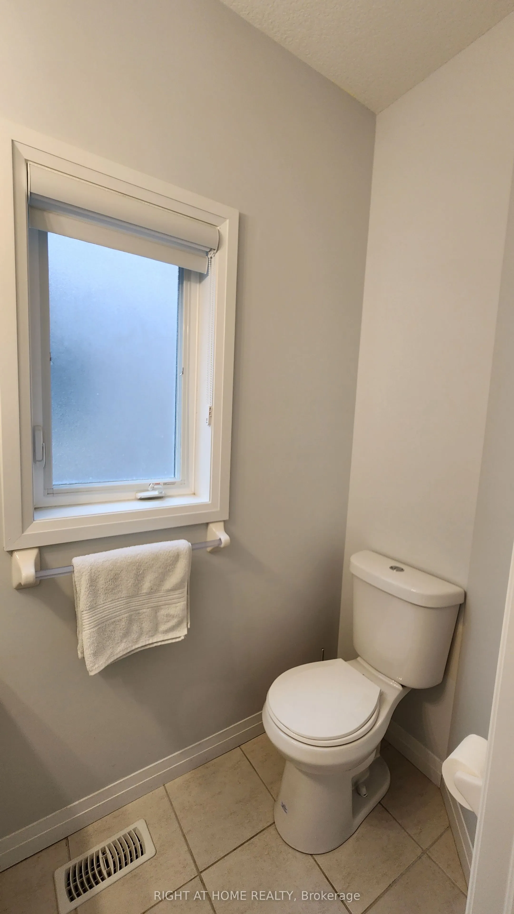 229 Tall Crass Crescent, #Main