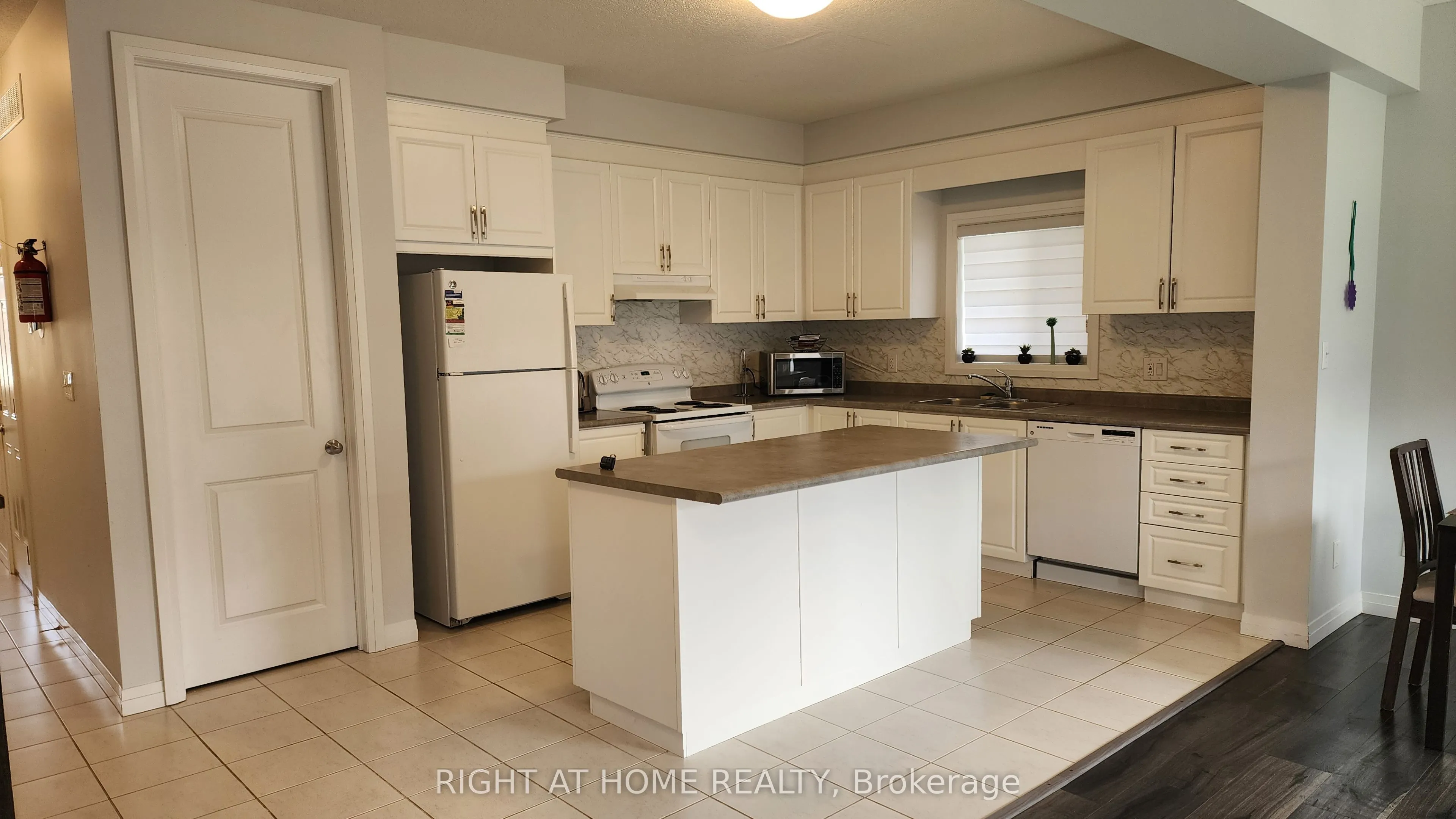 229 Tall Crass Crescent, #Main