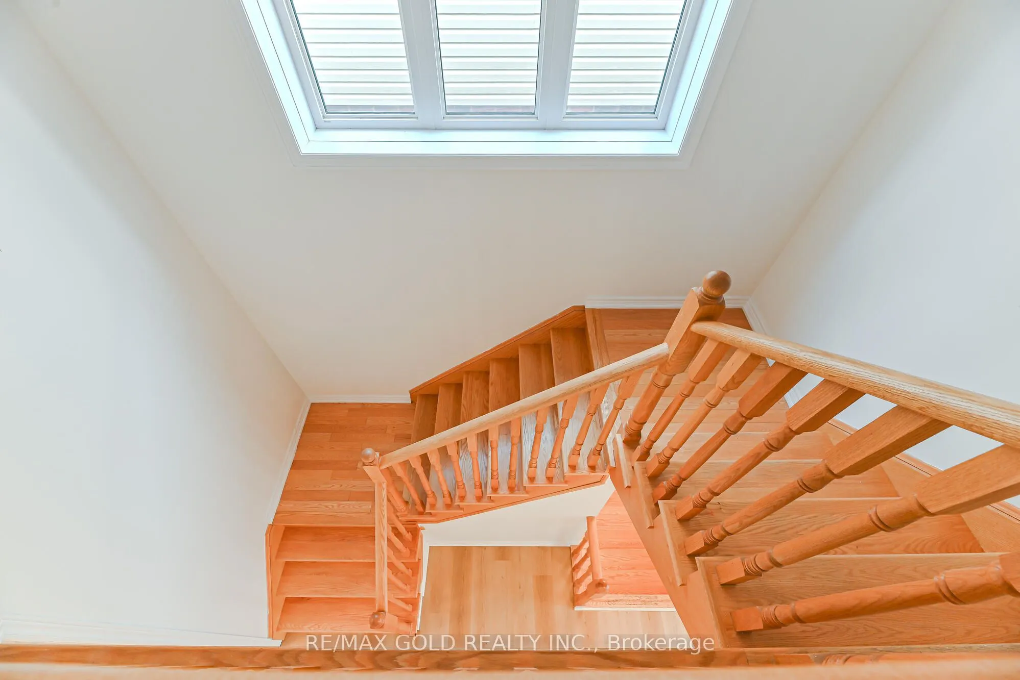 20 Mullholland Avenue