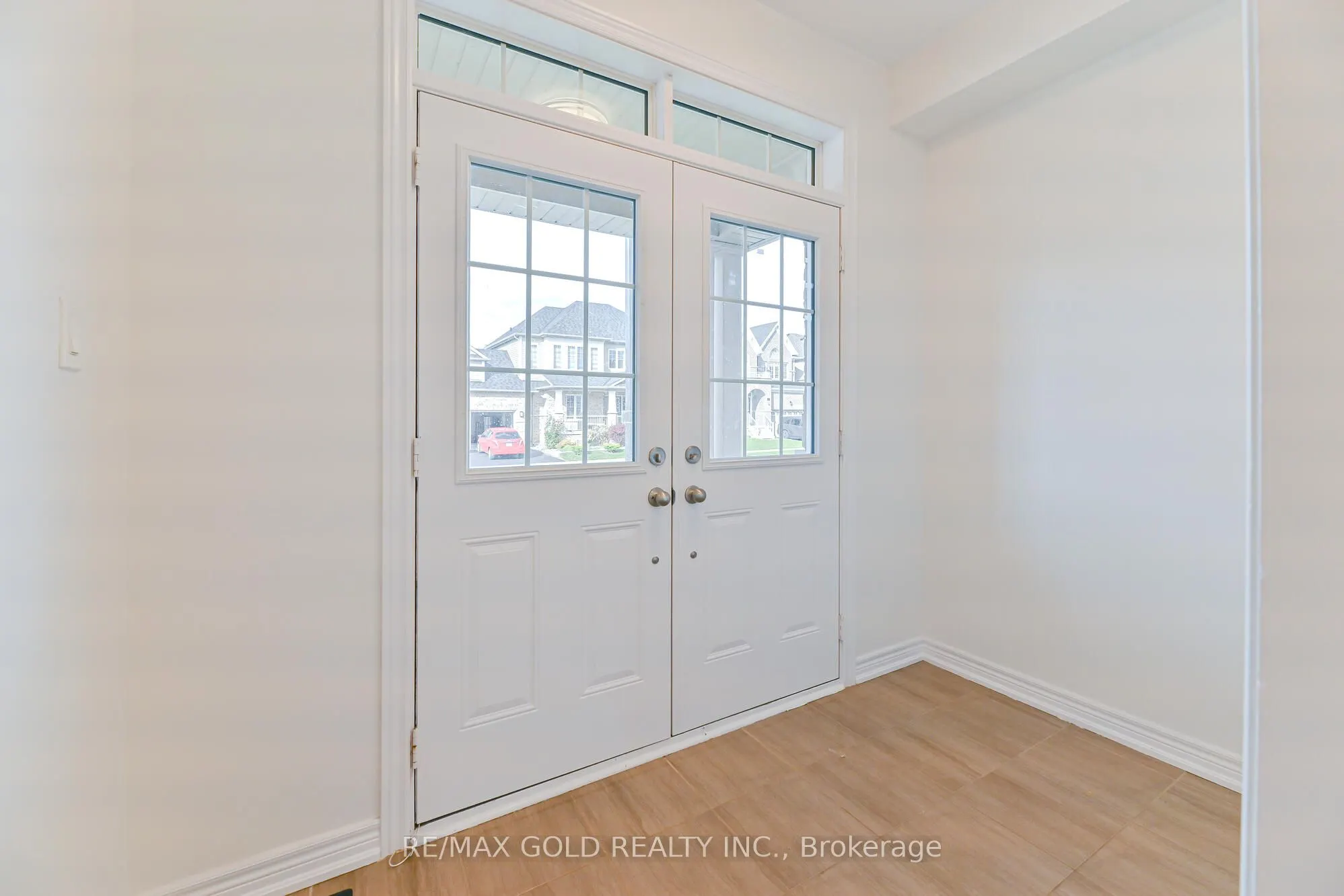 20 Mullholland Avenue