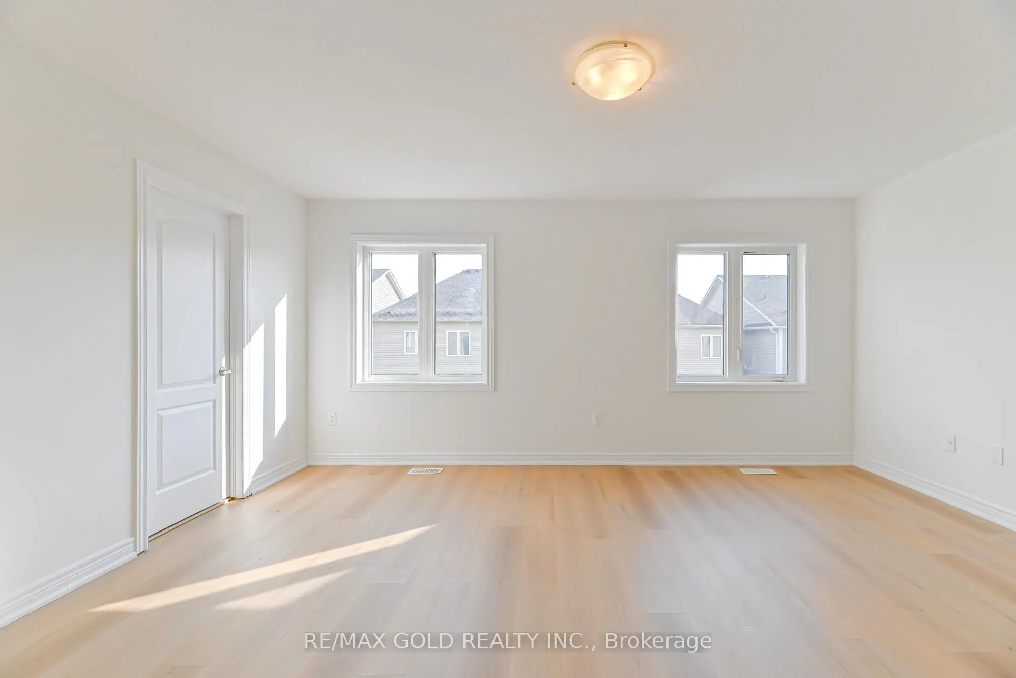 20 Mullholland Avenue