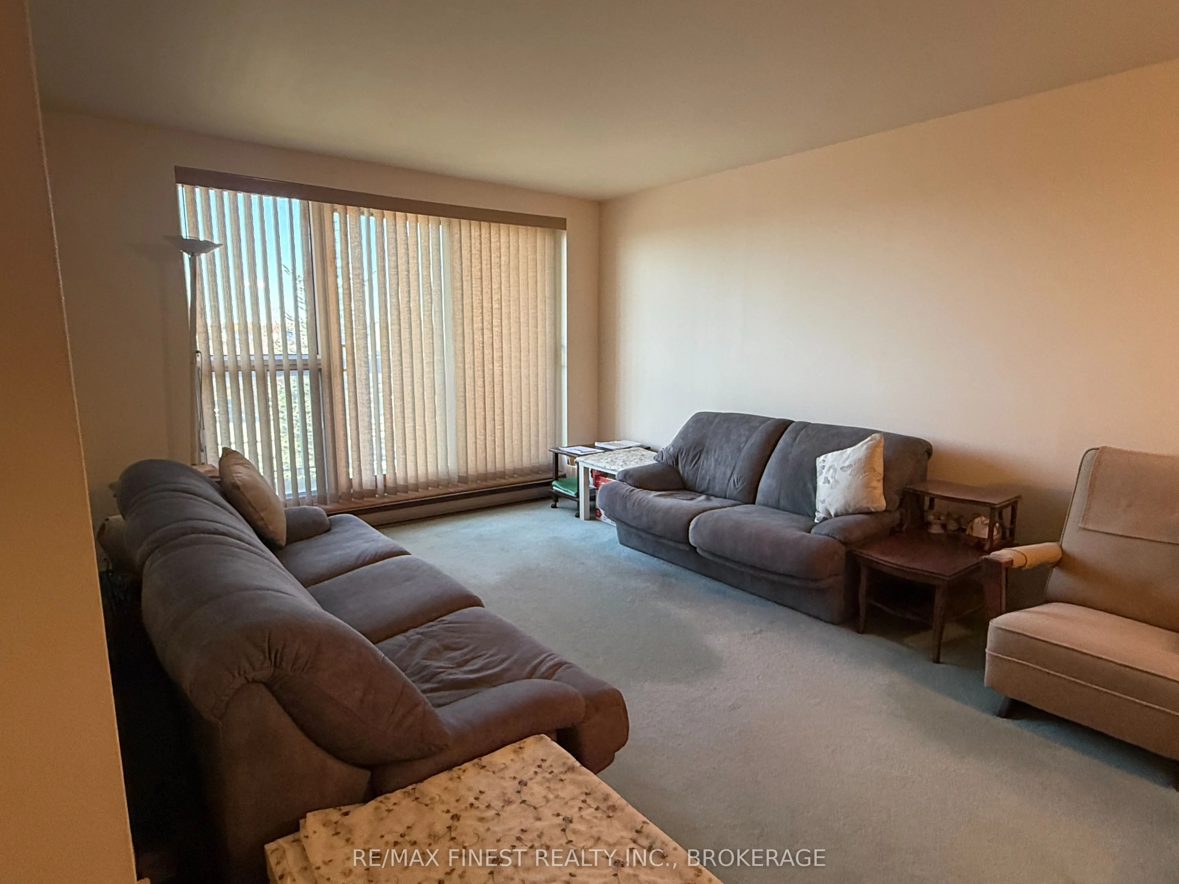 334 Queen Mary Road, #206