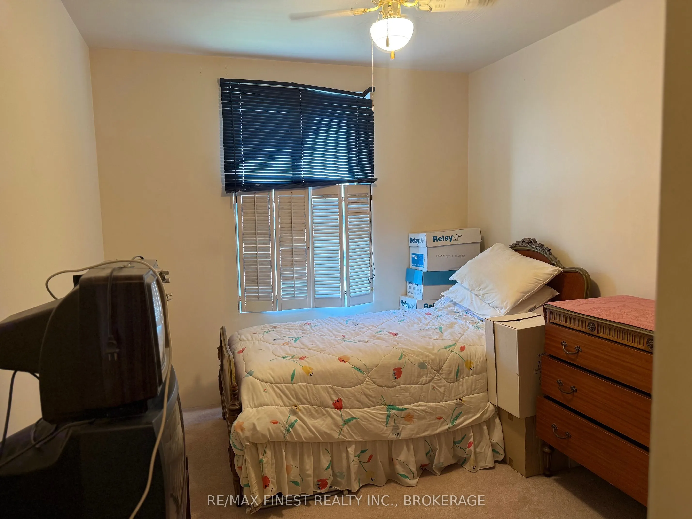 334 Queen Mary Road, #206