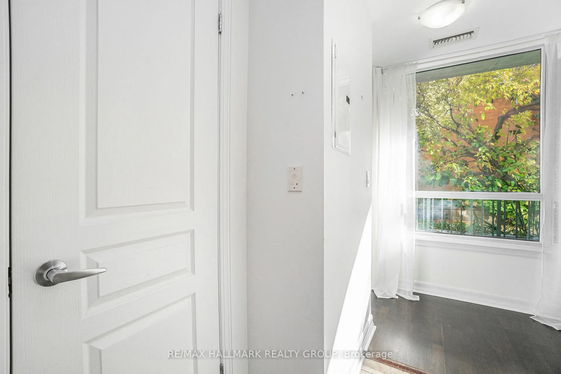 200 Besserer Street, #101