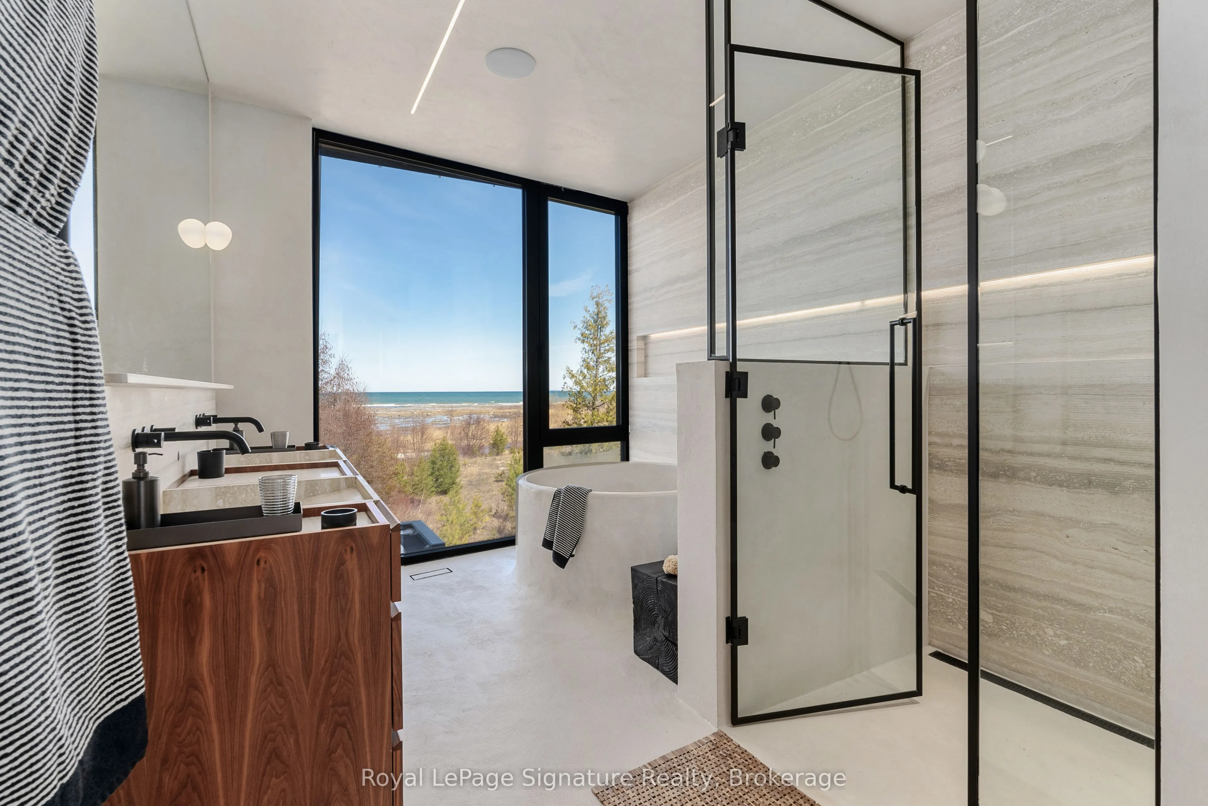 120 Sebastian Street