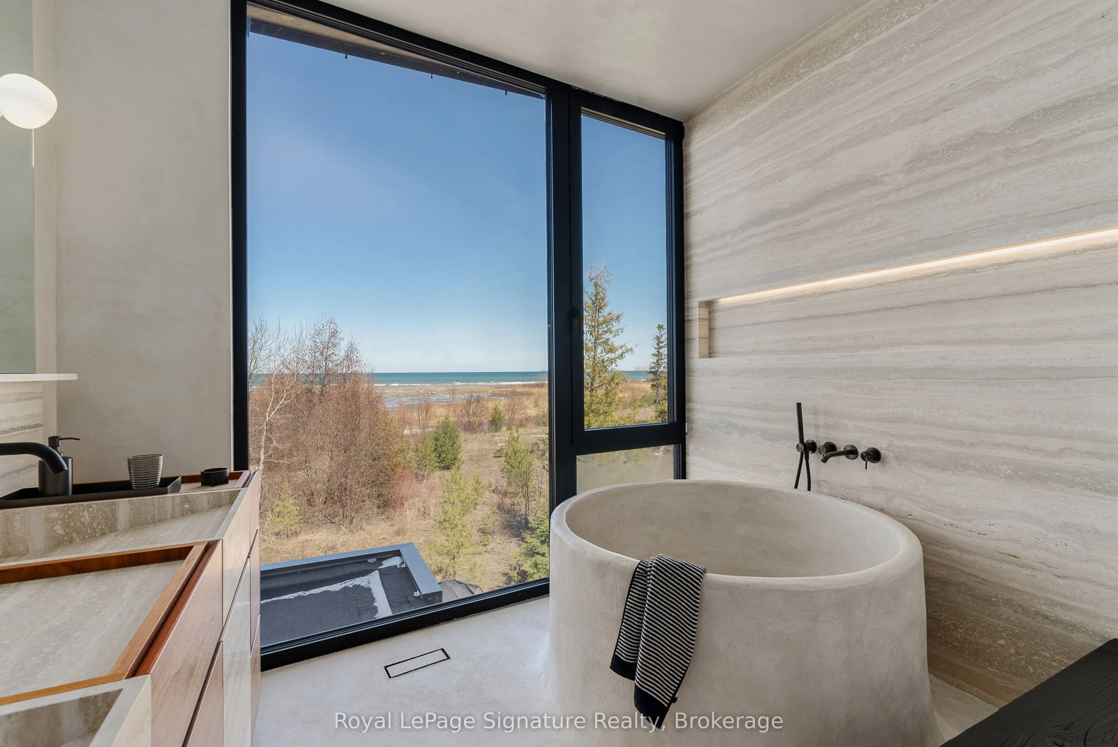 120 Sebastian Street