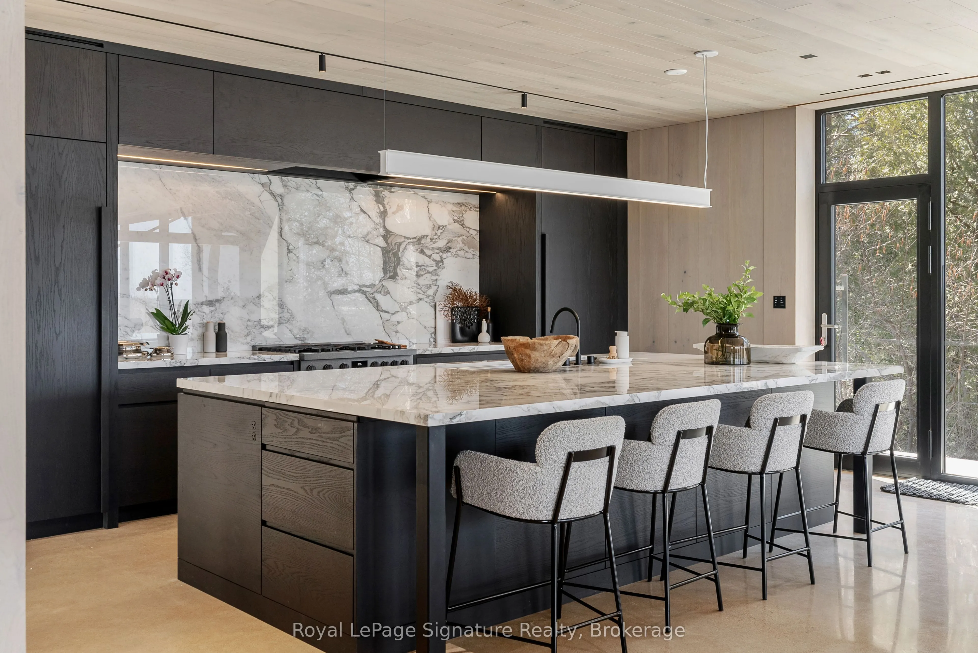 120 Sebastian Street