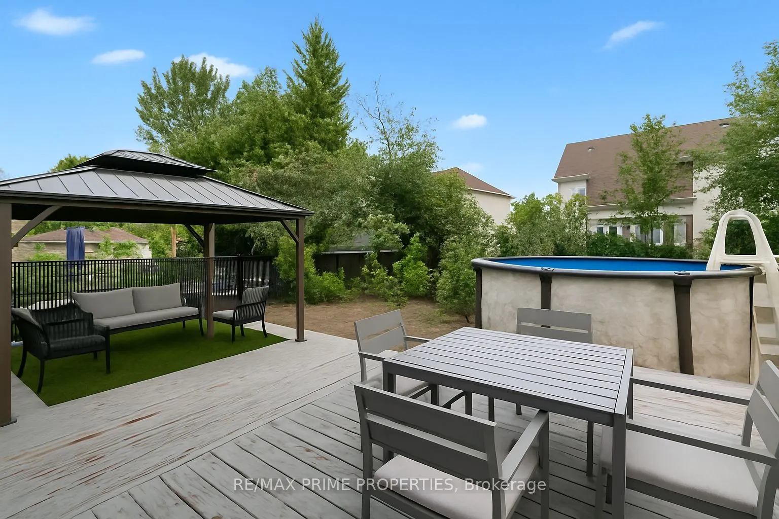 526 Golden Sedge Way