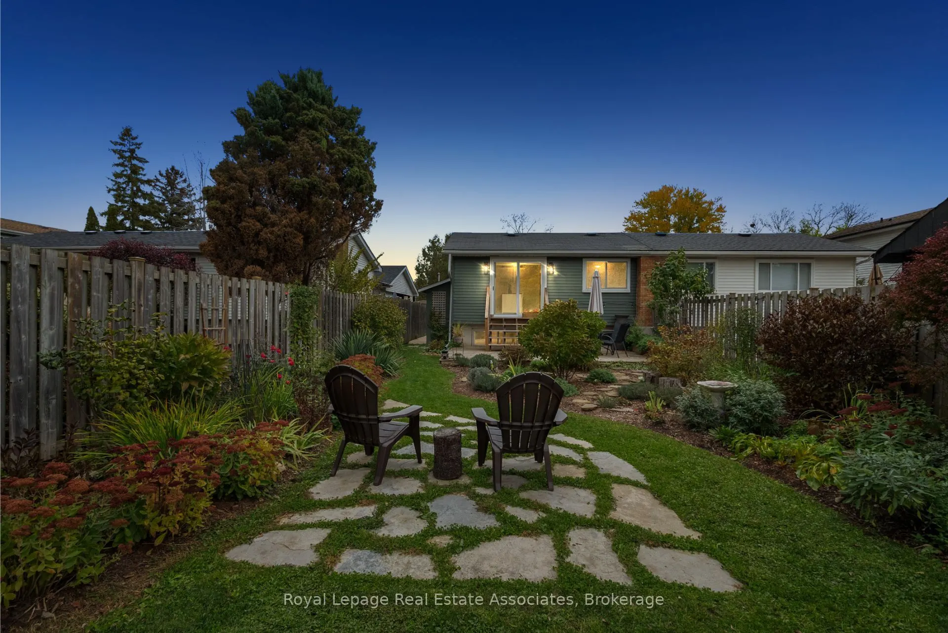 86 Queensdale Crescent