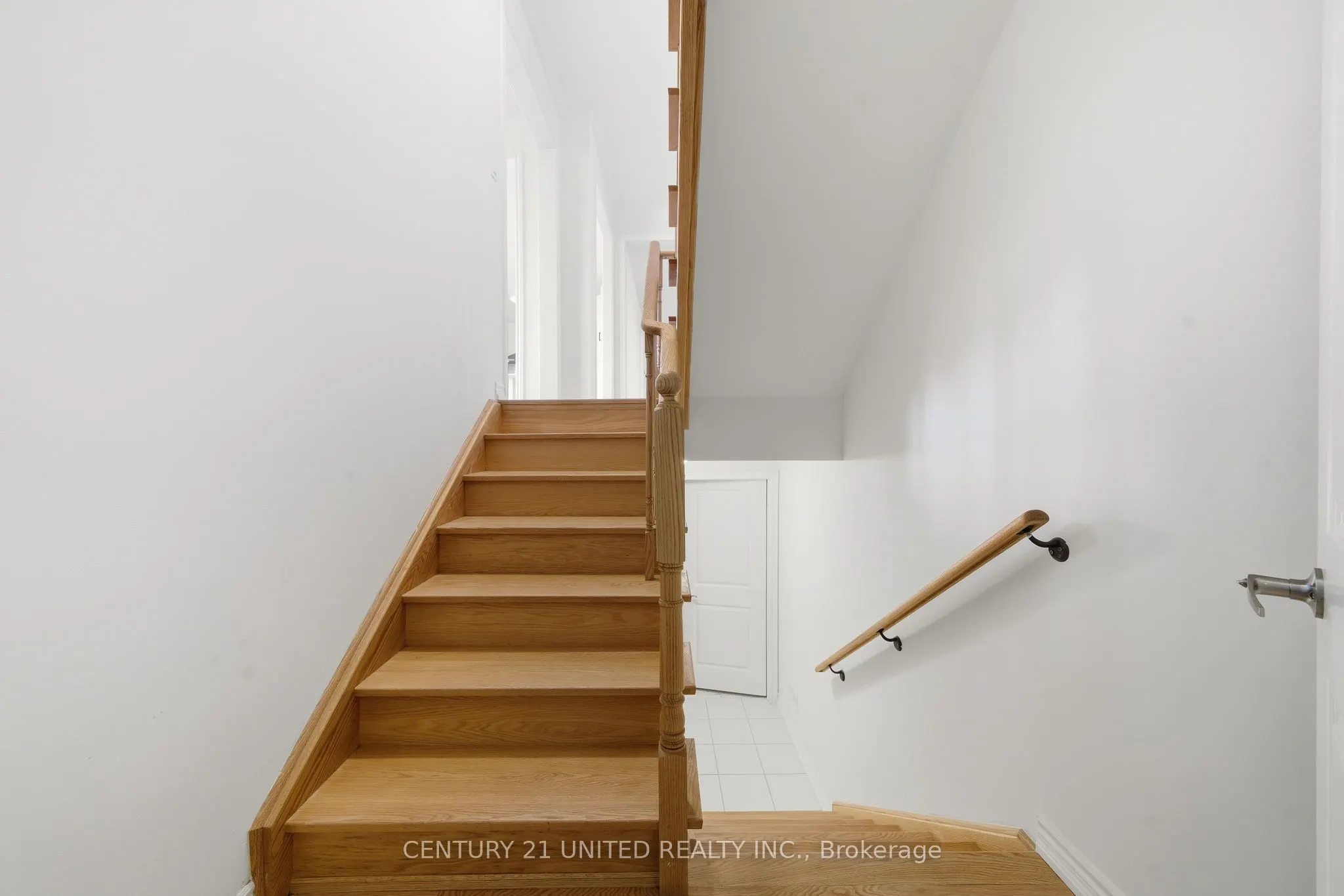 45 Golden Meadows Drive