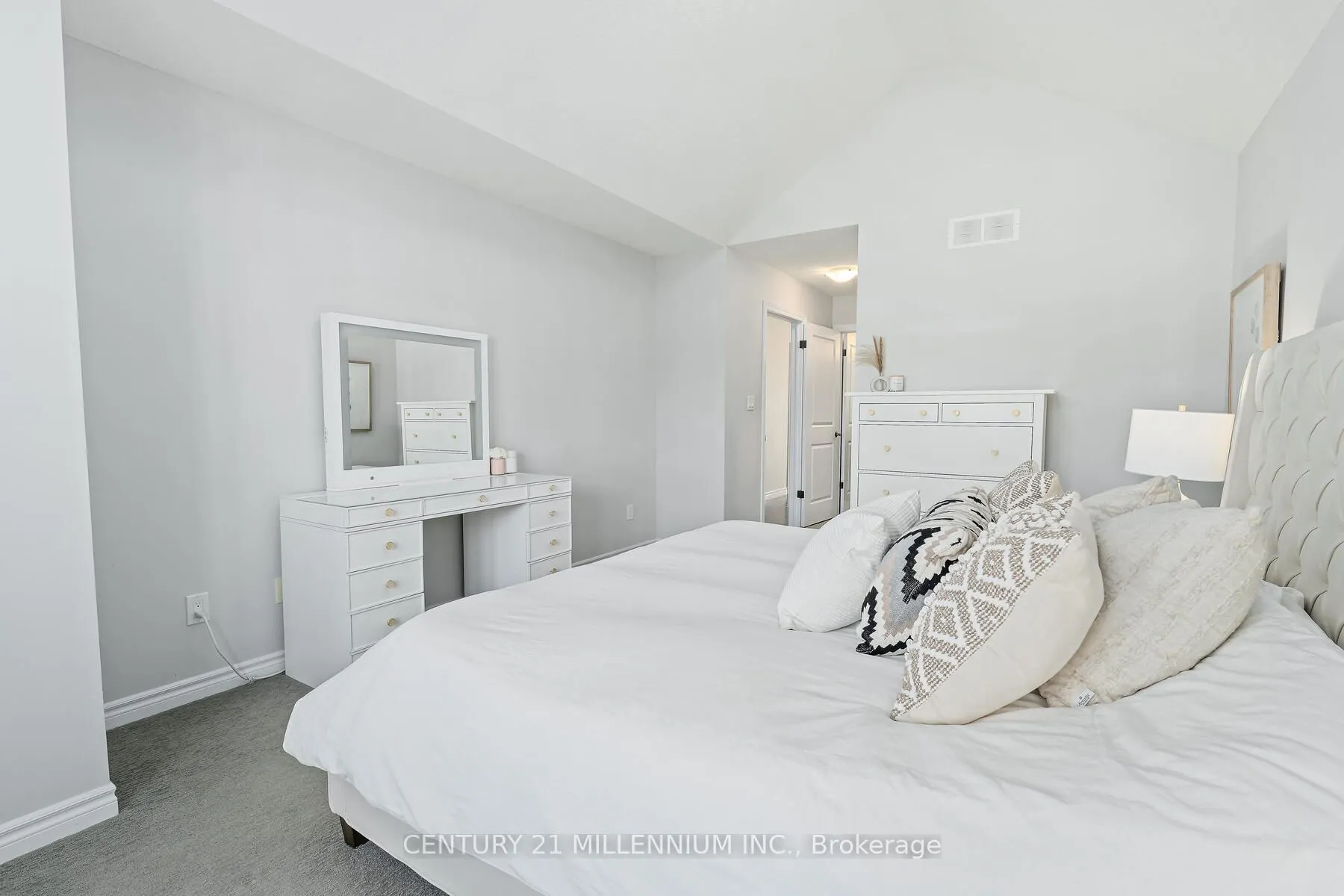 167 Arkell Road, #13