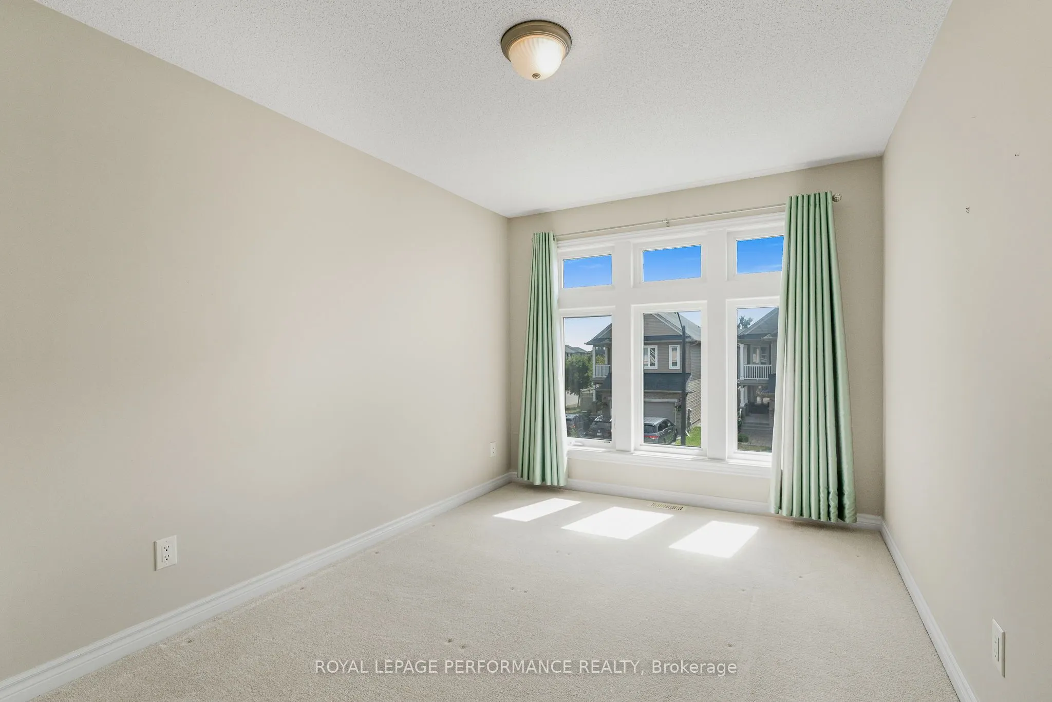 328 Ballinville Circle