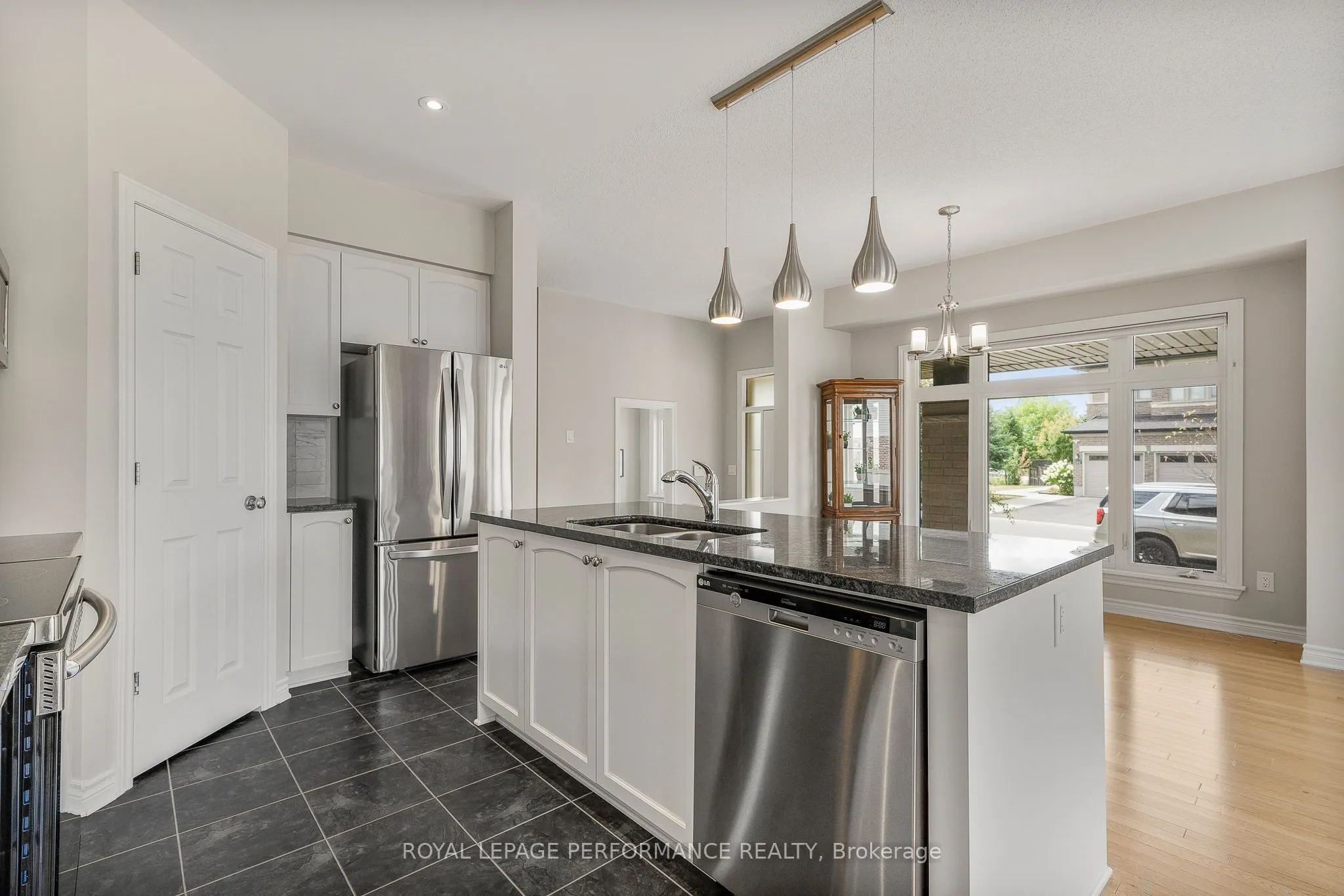 328 Ballinville Circle