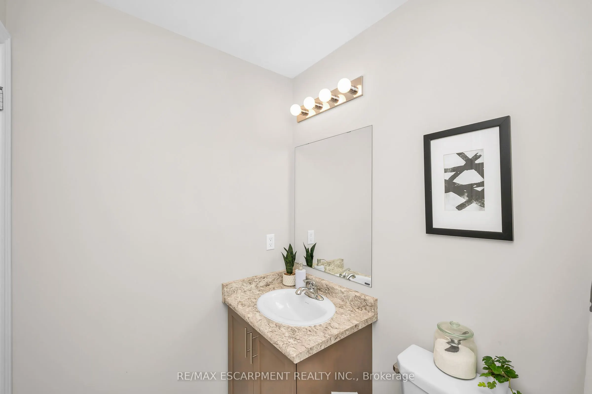 17 Arietta Lane, #20