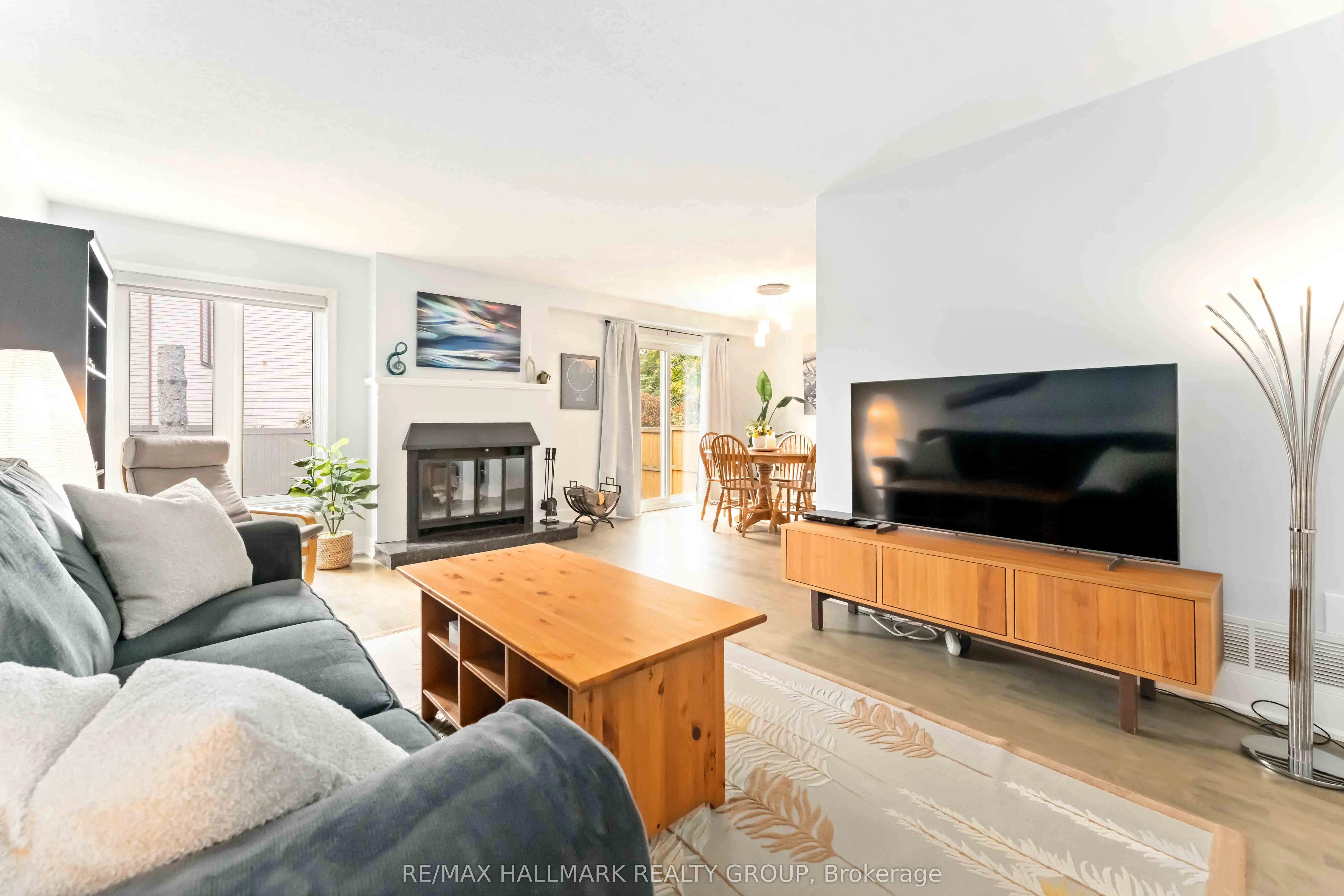 1655 Des Broussailles Terrace