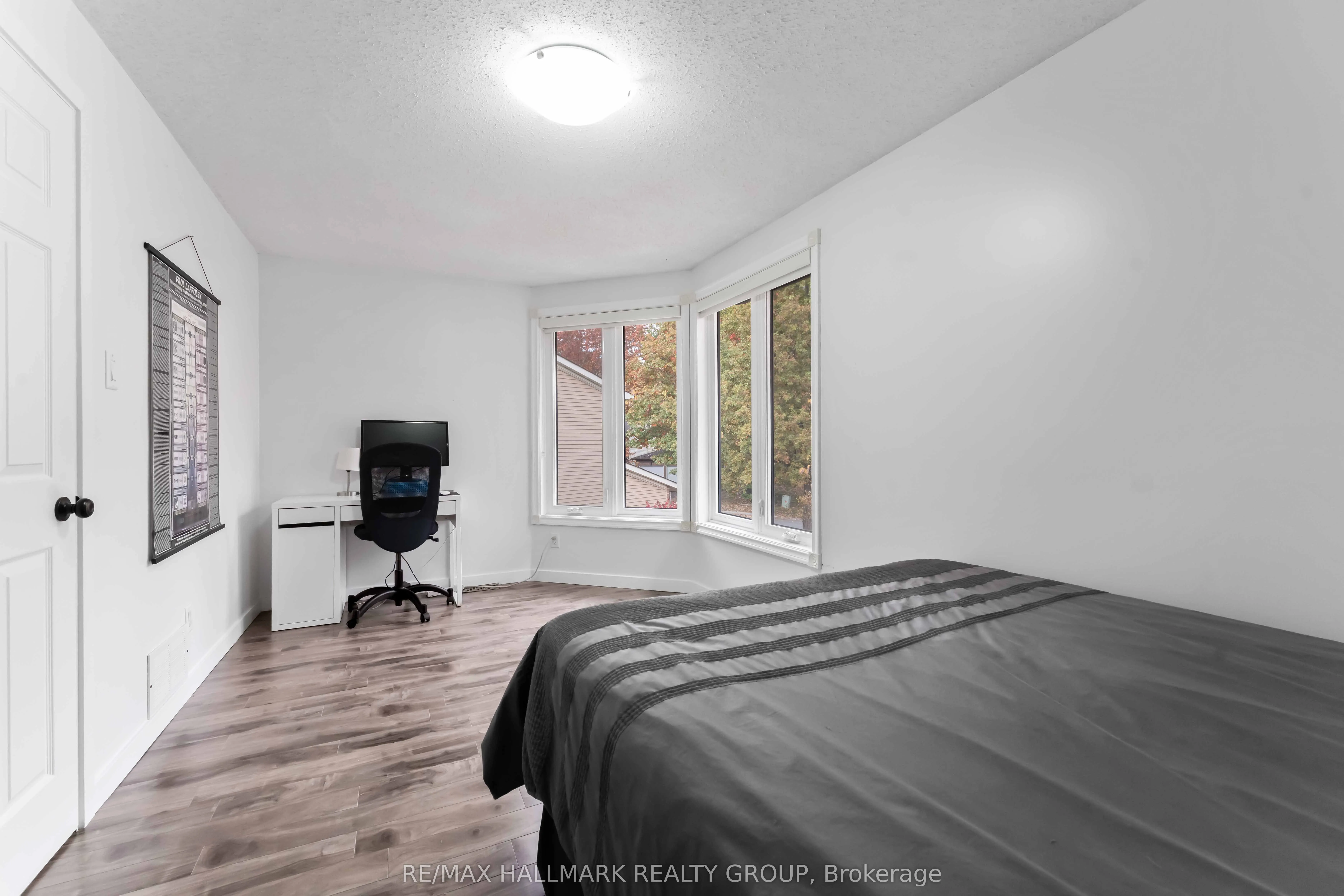 1655 Des Broussailles Terrace