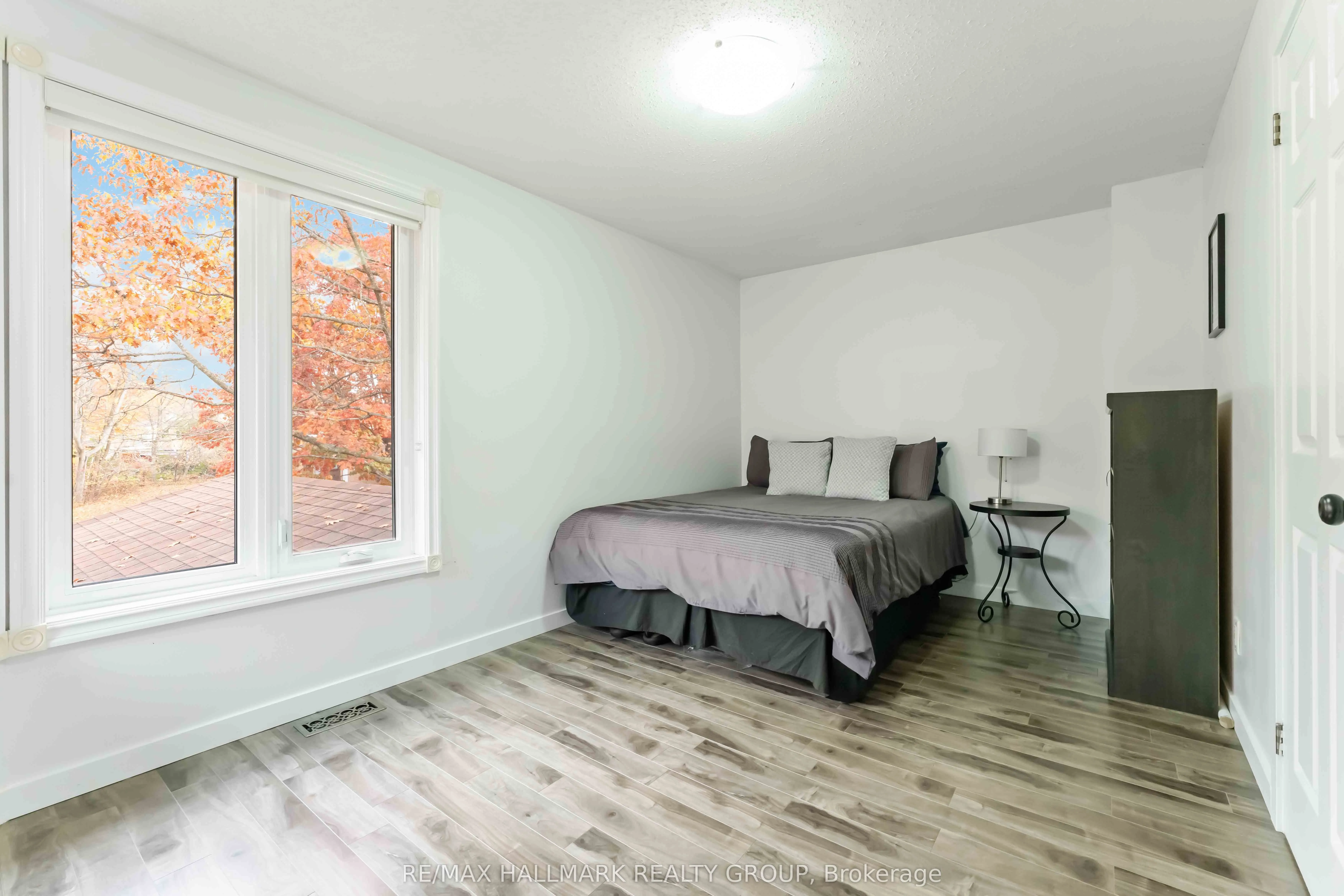 1655 Des Broussailles Terrace