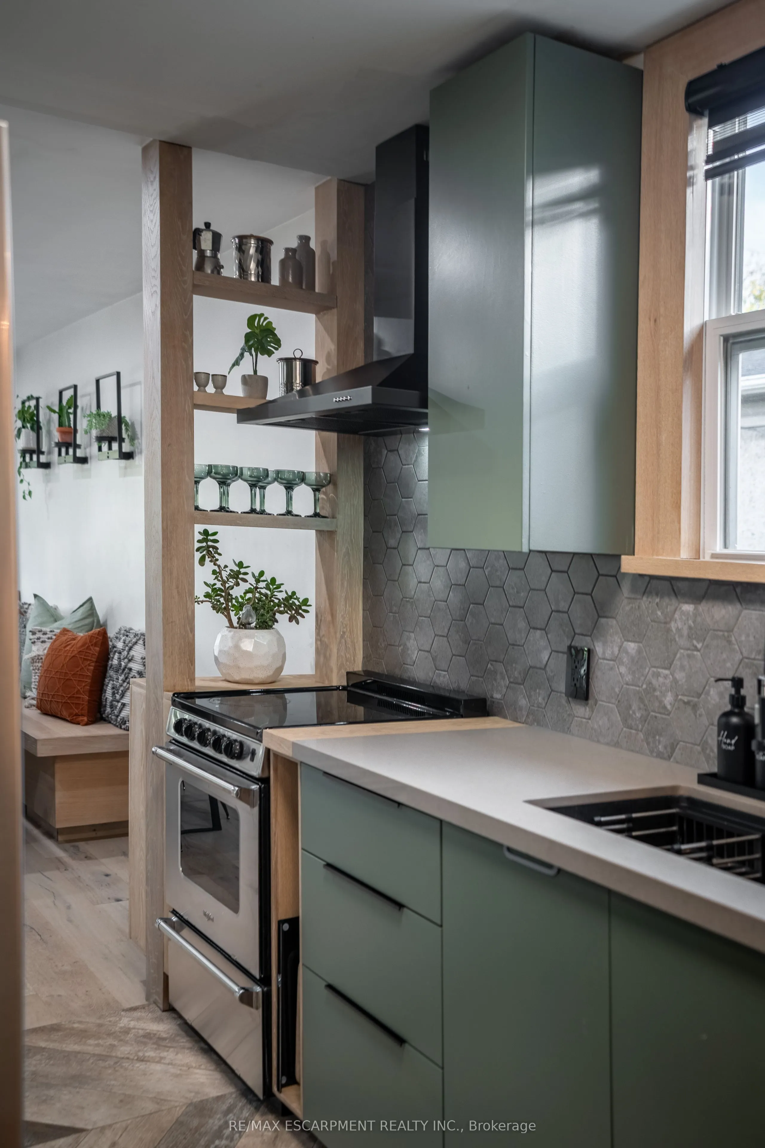 128 EAST 17TH Street