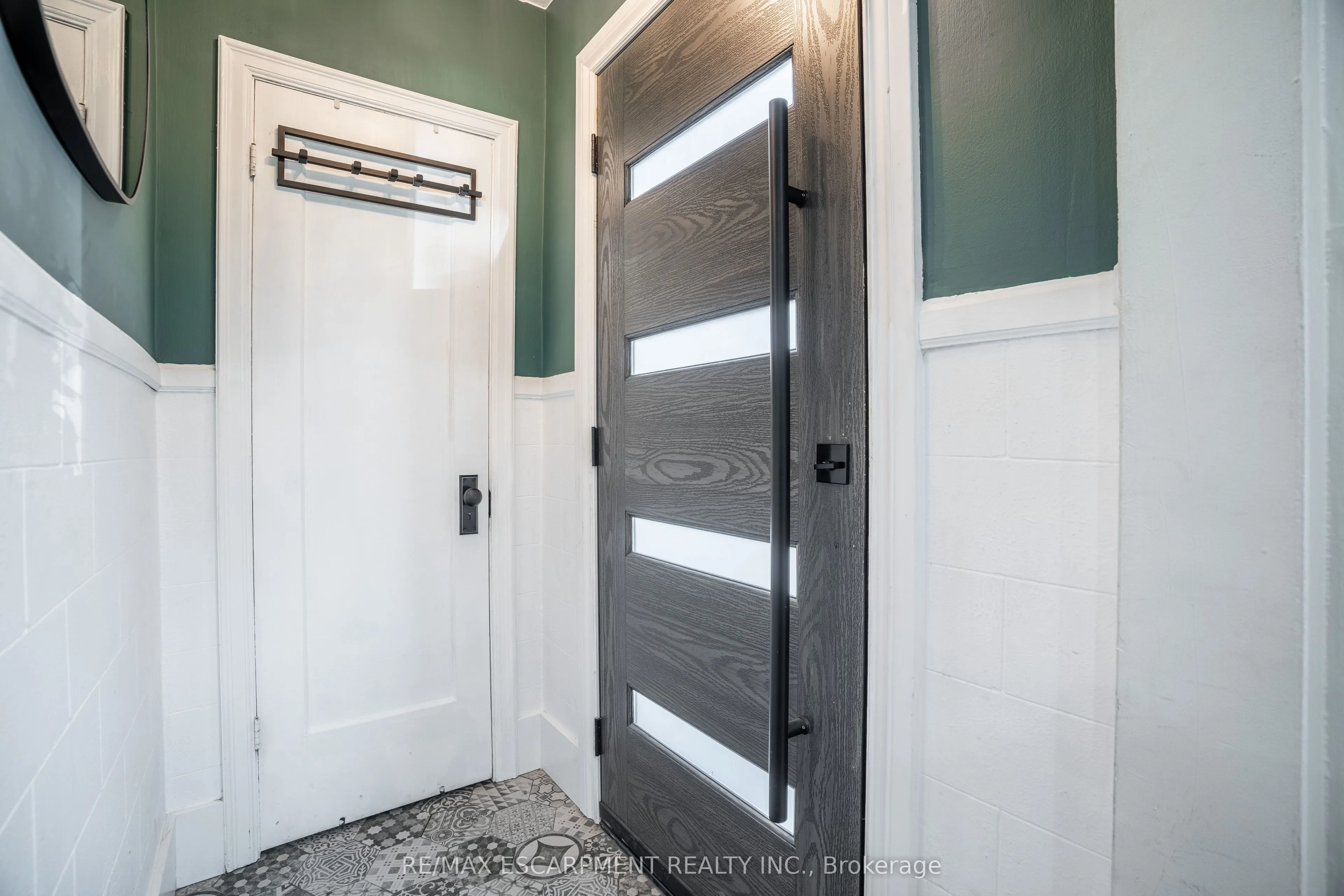 128 EAST 17TH Street